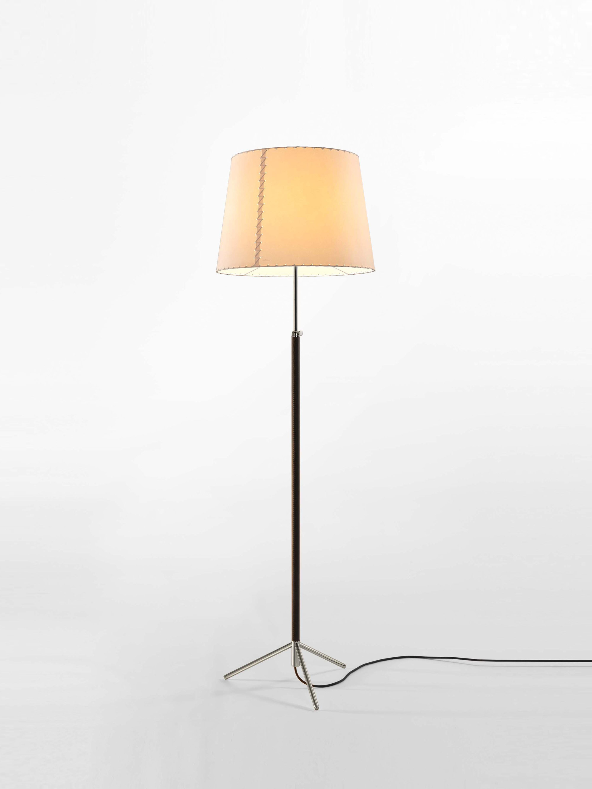 36633 62d39e6510 Beige Pdssa01 O3 Portrait