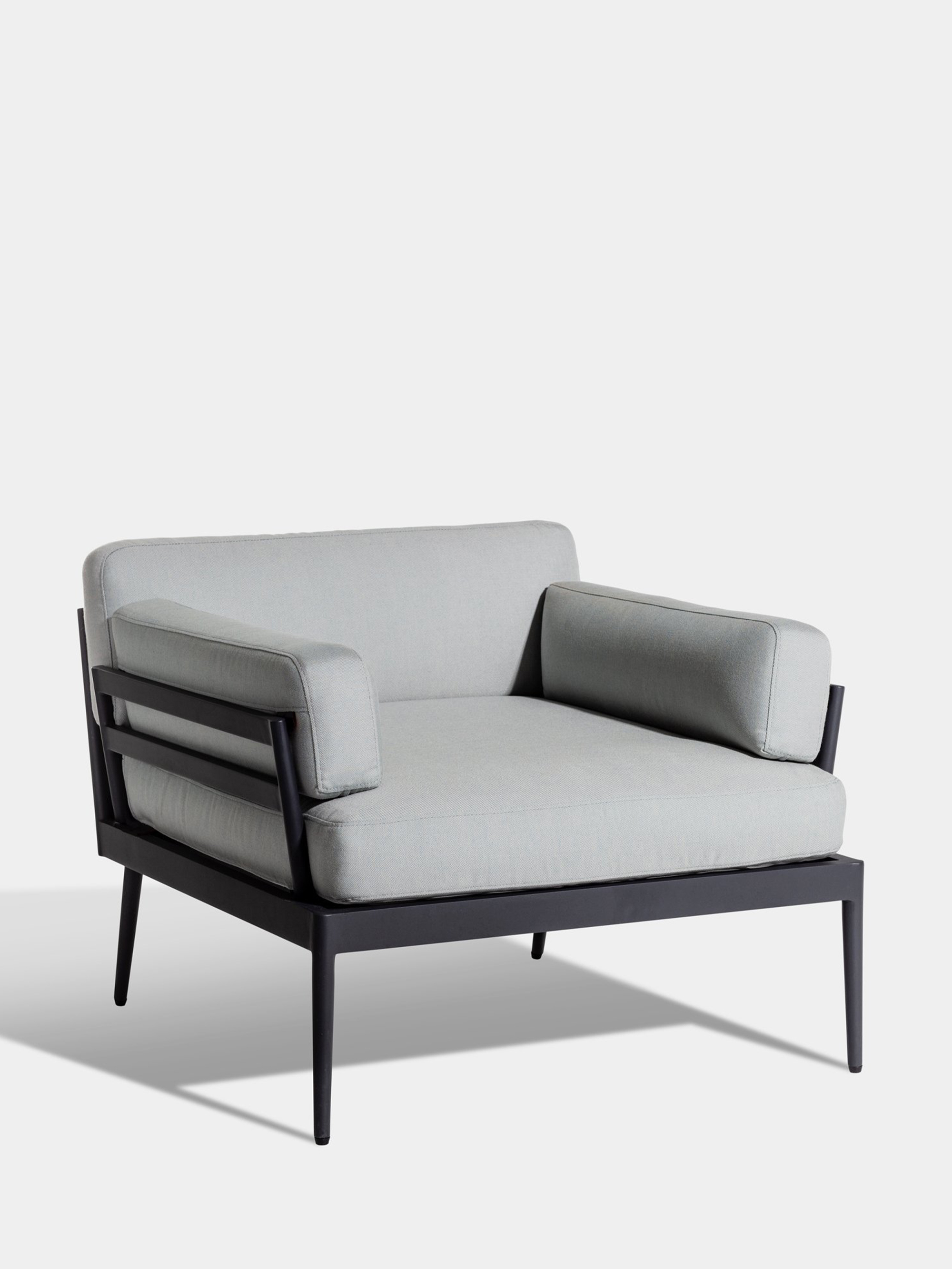 36709 02bee6b83f 36709 B92e8be69c Anholt Lounge Chair Kopiera Zoom Portrait