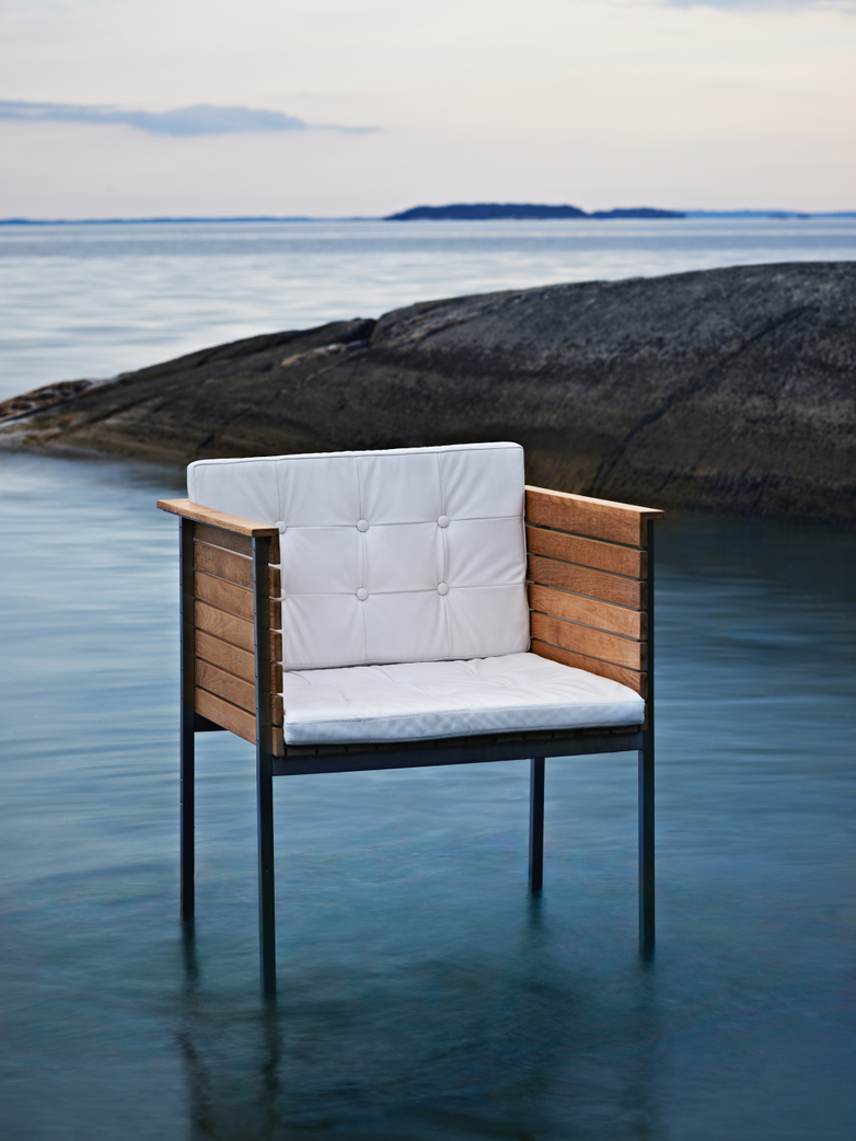 Häringe Armchair