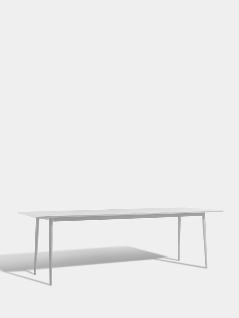 Saltö Dining Table