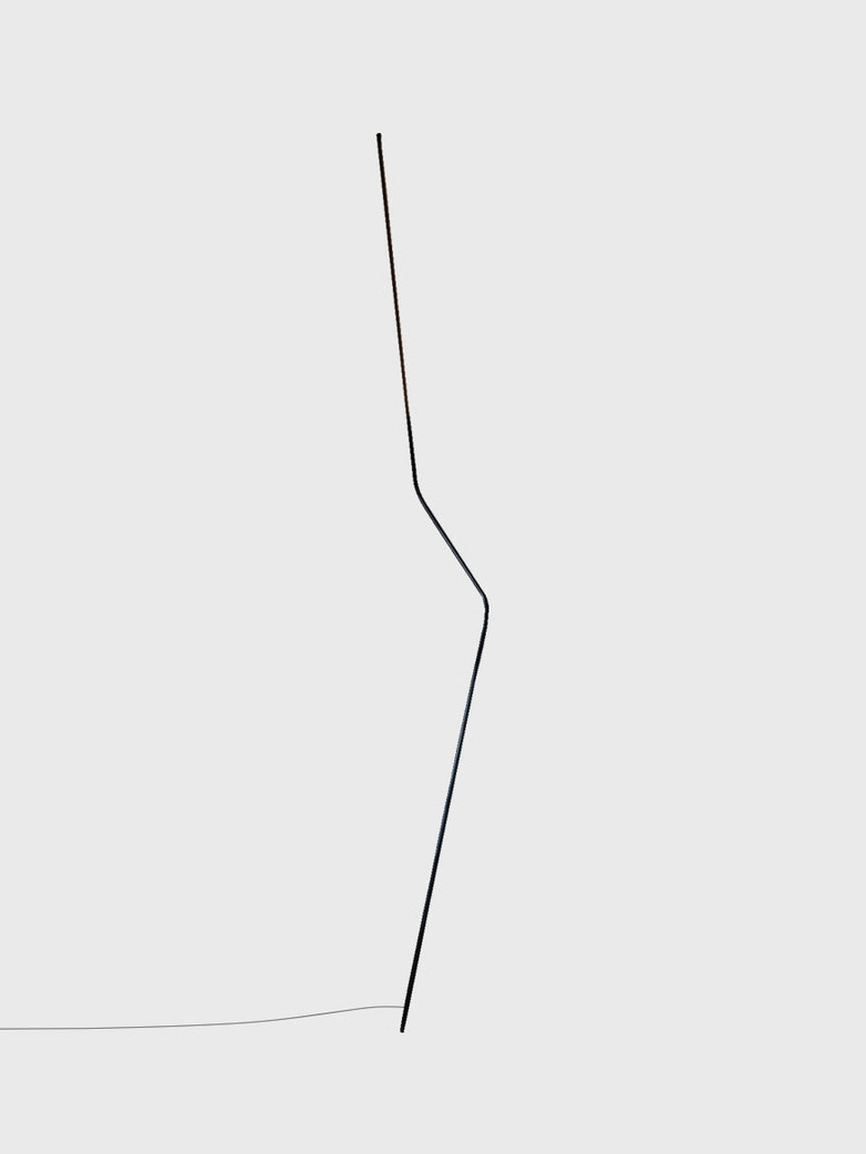 Neo Floor Lamp - Black