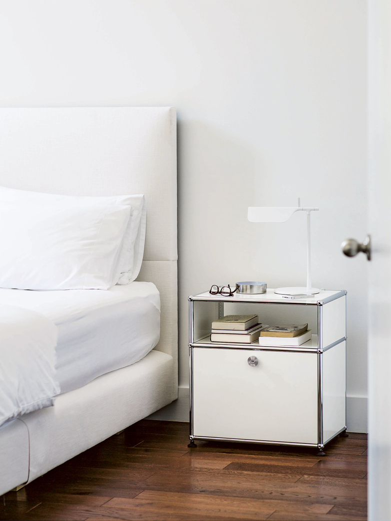 Haller C08 - Pure White