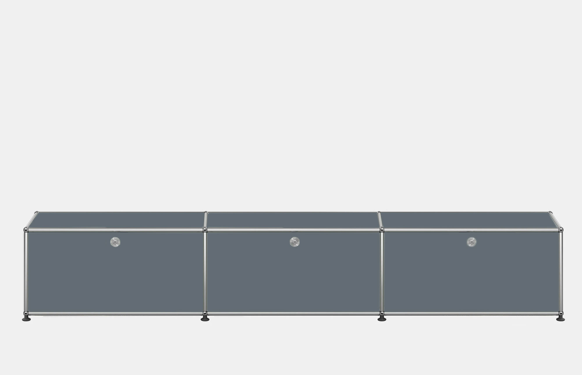 37707 E39b385e40 Haller Medium Grey Portrait