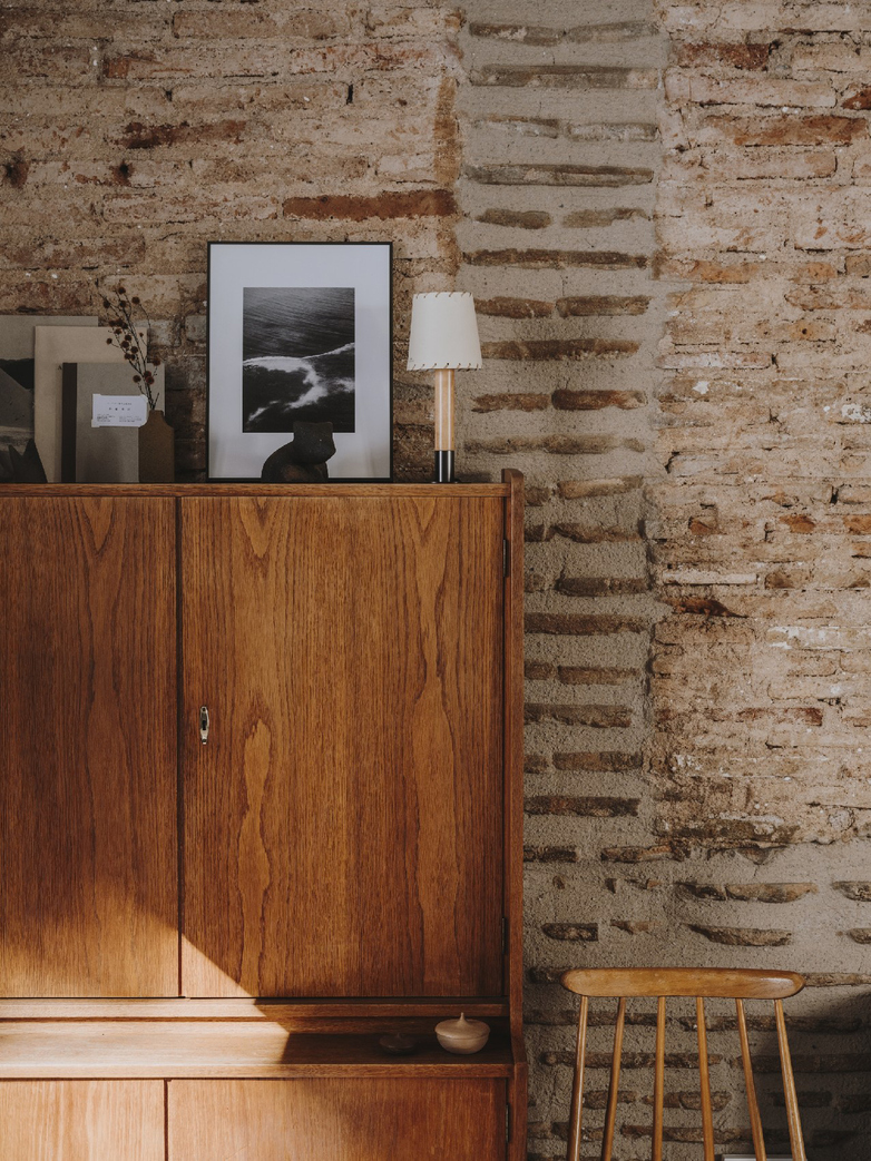 Básica Mínima - Table Lamp
