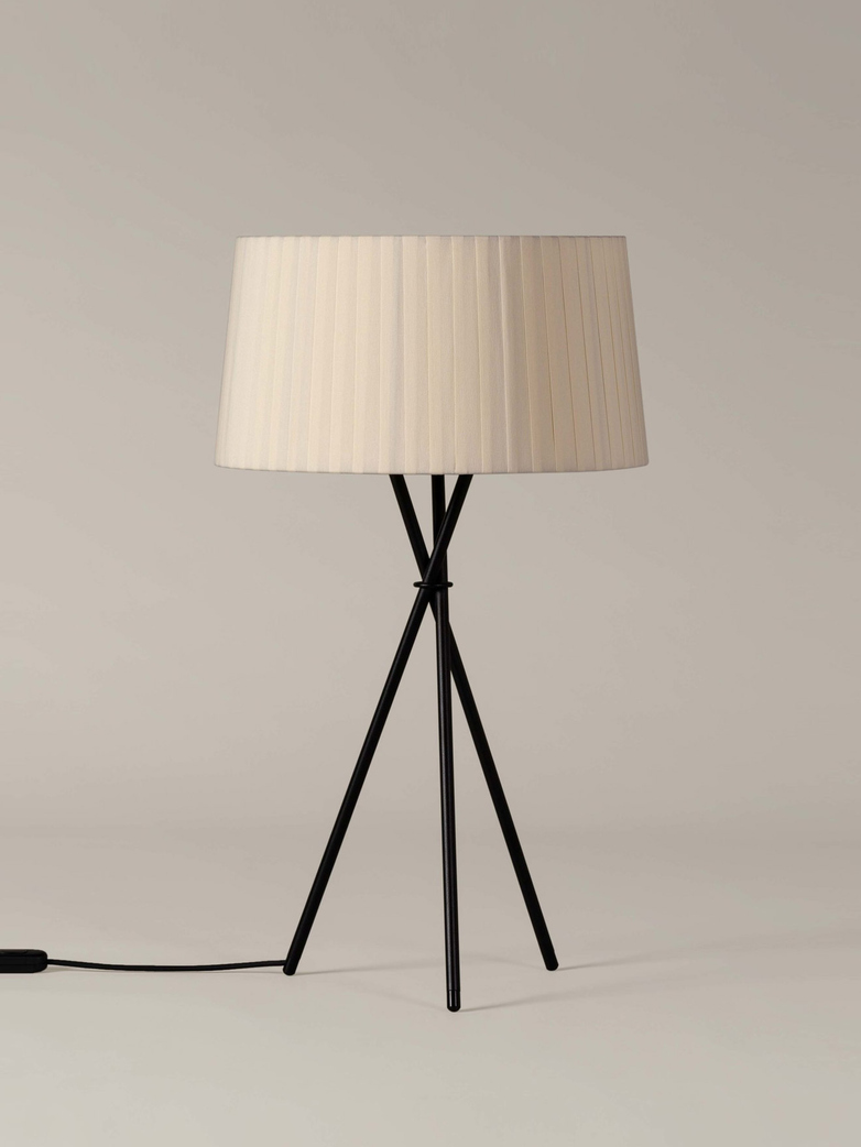 Trípode G6 Table Lamp