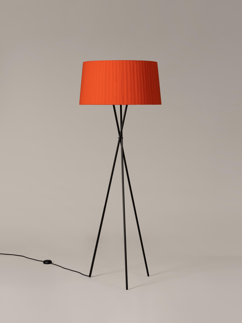 Trípode G5 Floor Lamp