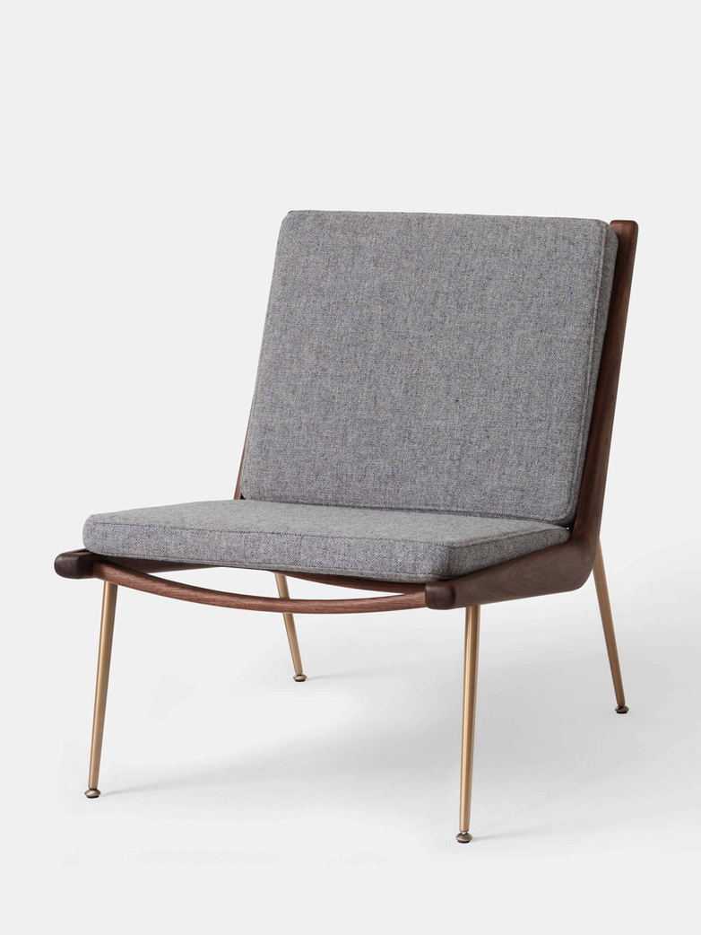 Boomerang HM1 Lounge Chair - Walnut - Hallingdal 130