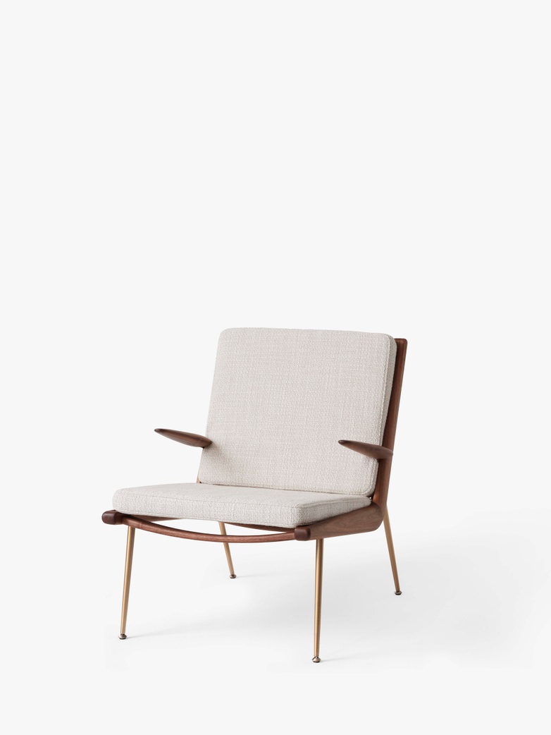 Boomerang HM2 Lounge Chair - Walnut - Duke 004