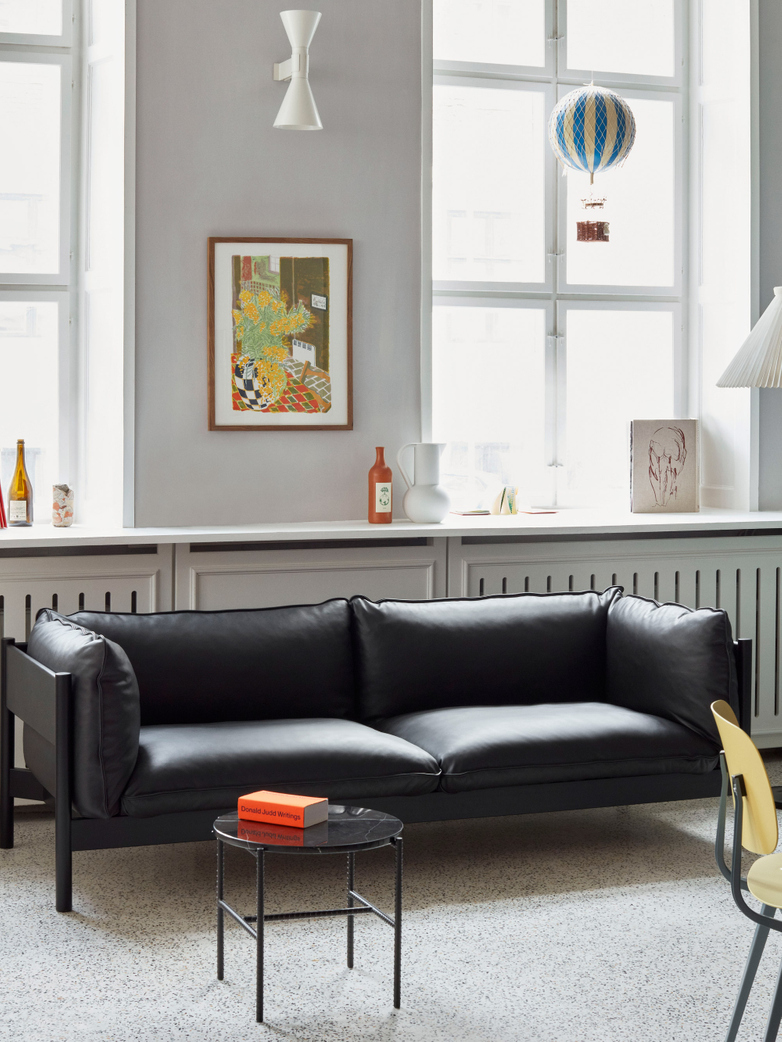 Rebar Round Side Table - Black