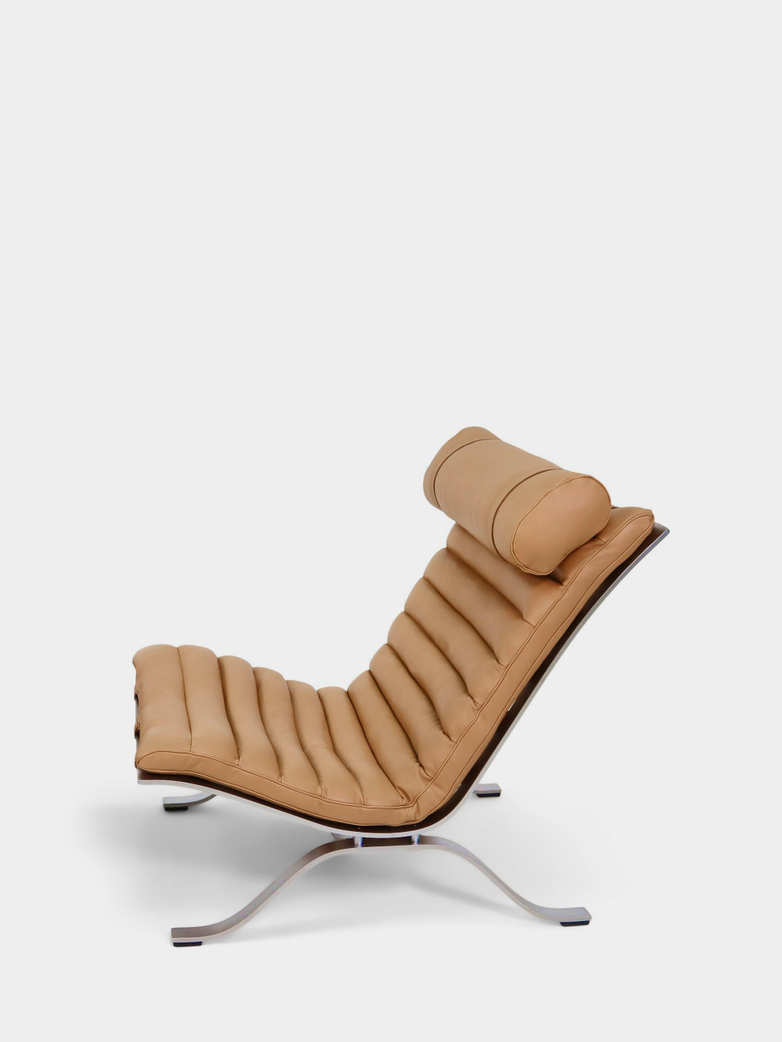 Ari Armchair – Caramel