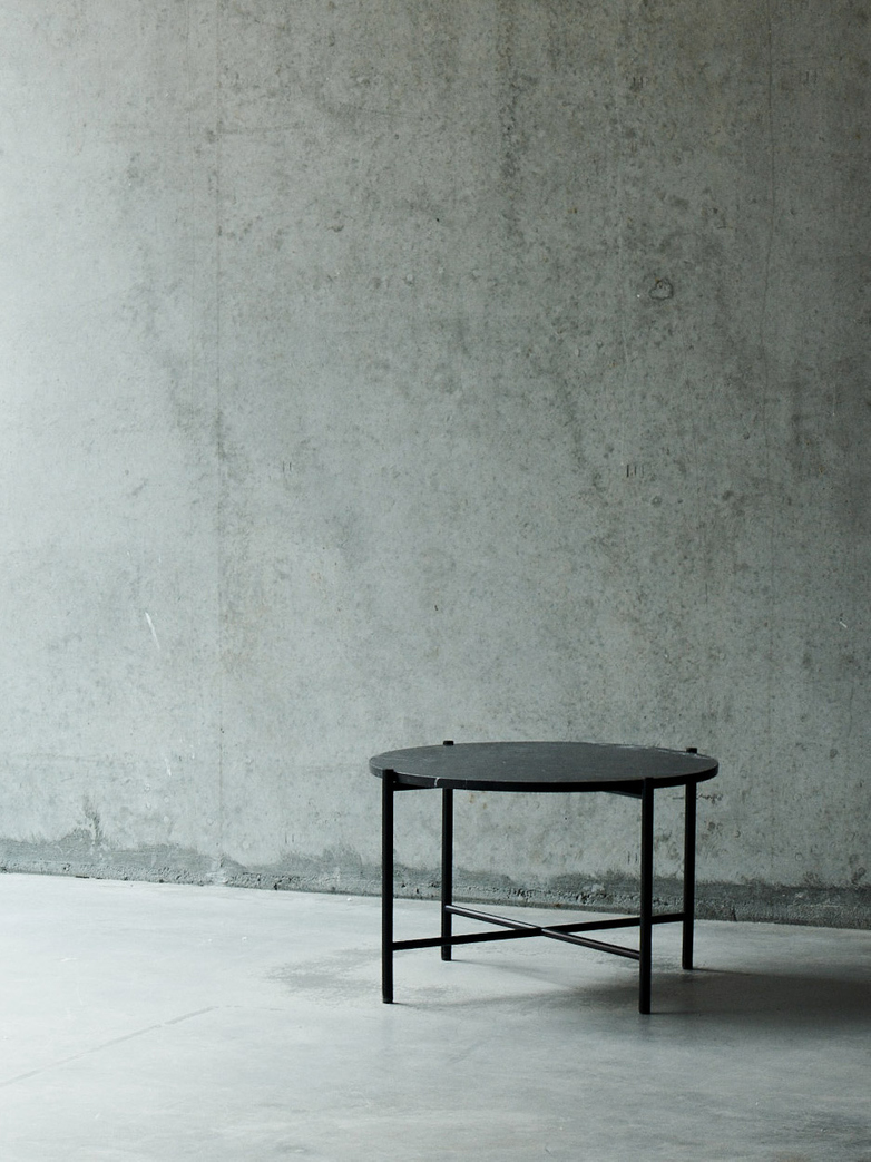 Coffee Table 60 Round - Black Marble - Black Frame