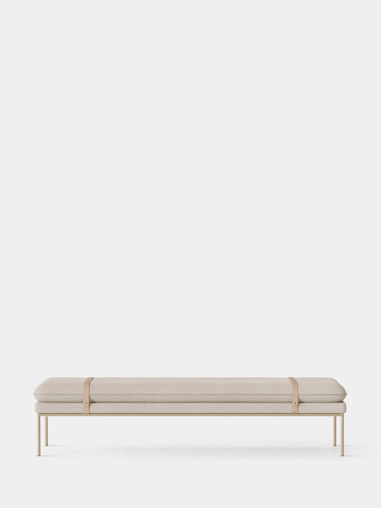 Turn Daybed - Boucle Off White - Cashmere Frame - Natural Straps