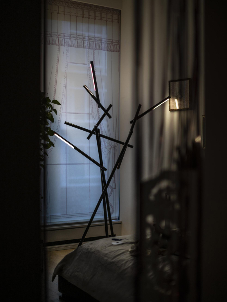 Tuareg Floor Lamp - Black Chrome