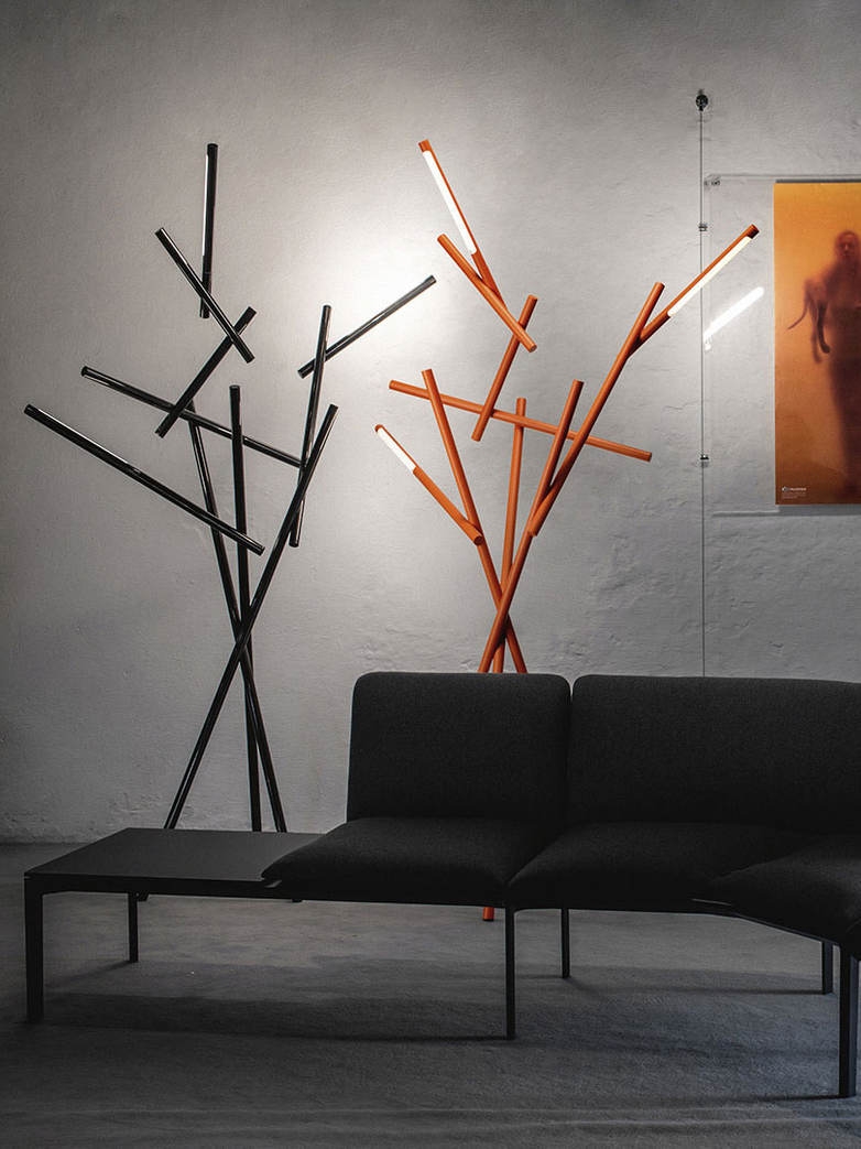 Tuareg Floor Lamp - Black Chrome