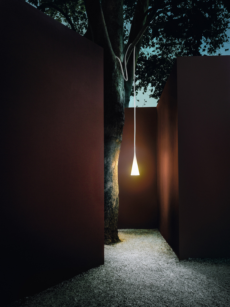 Uto Pendant Outdoor - White