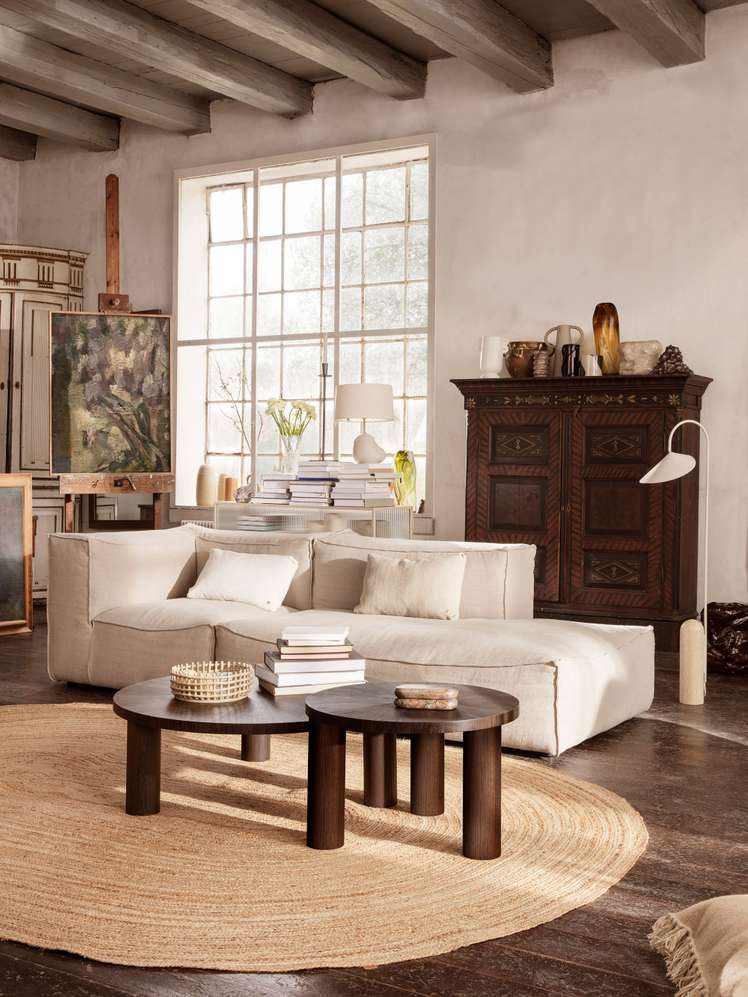 Ferm Living｜Post コーヒーテーブル（スモークドオーク） 円形 Ferm Living｜Post コーヒーテーブル（スモークドオーク） 円形