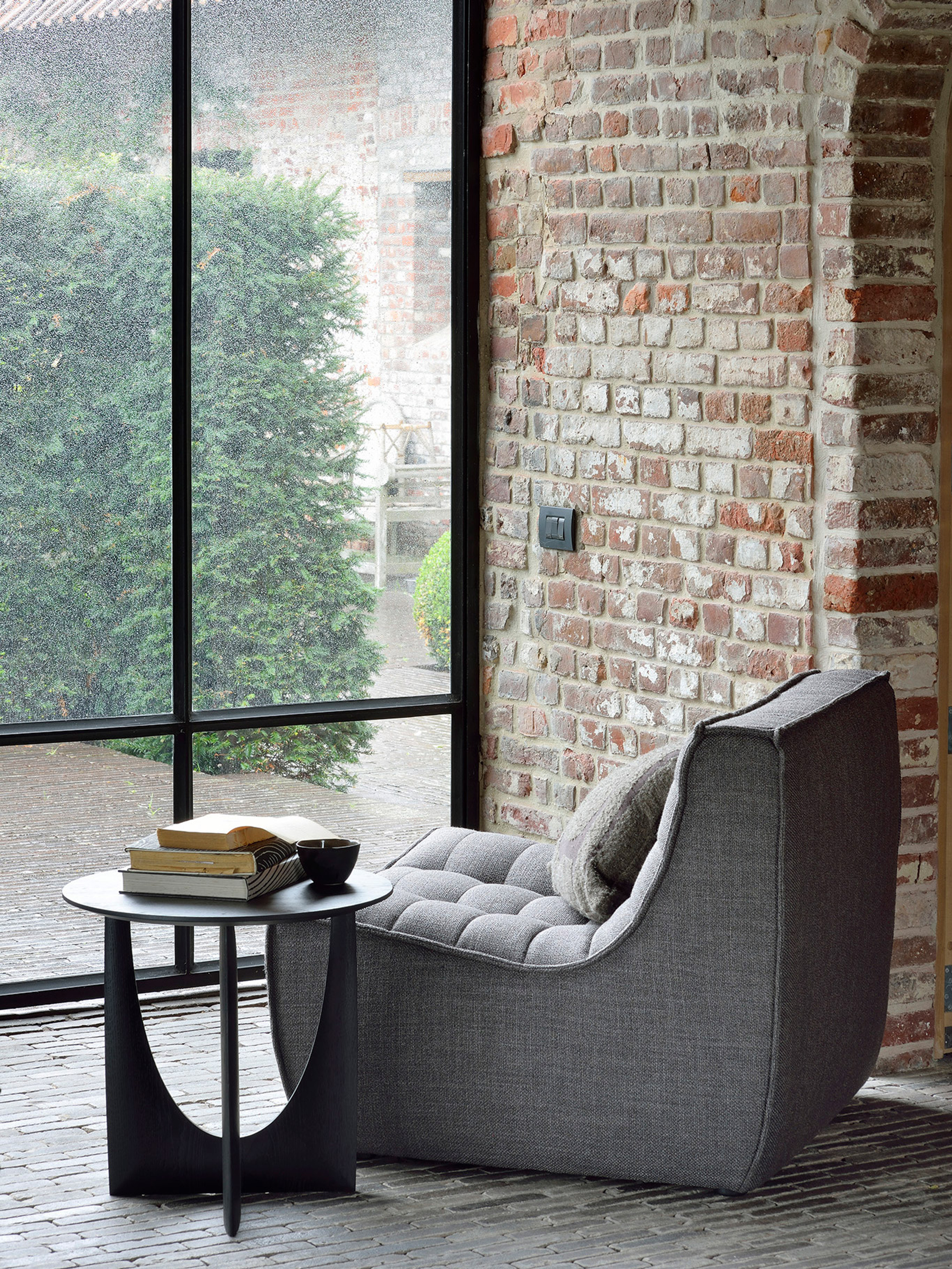 38610 3c1896d23b 20232 N701 Sofa Grey And 50536 Geometric Side Table Black Vertical79952 Portrait