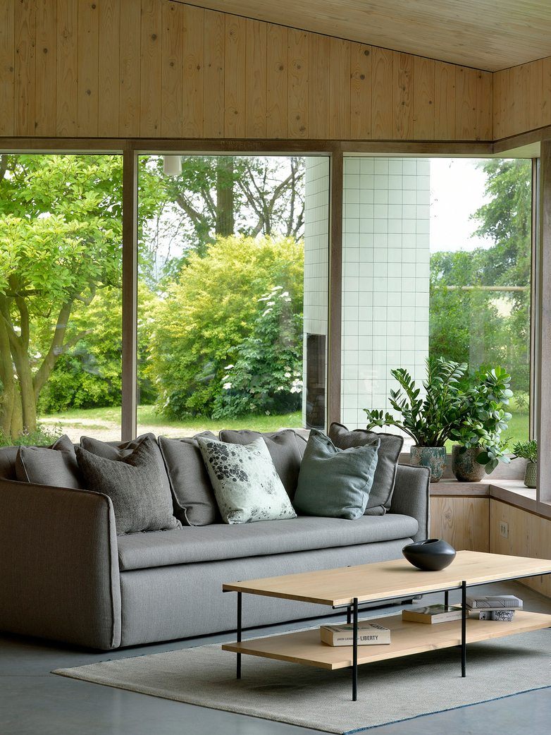 Oak Rise Coffee Table - 150 x 60 cm