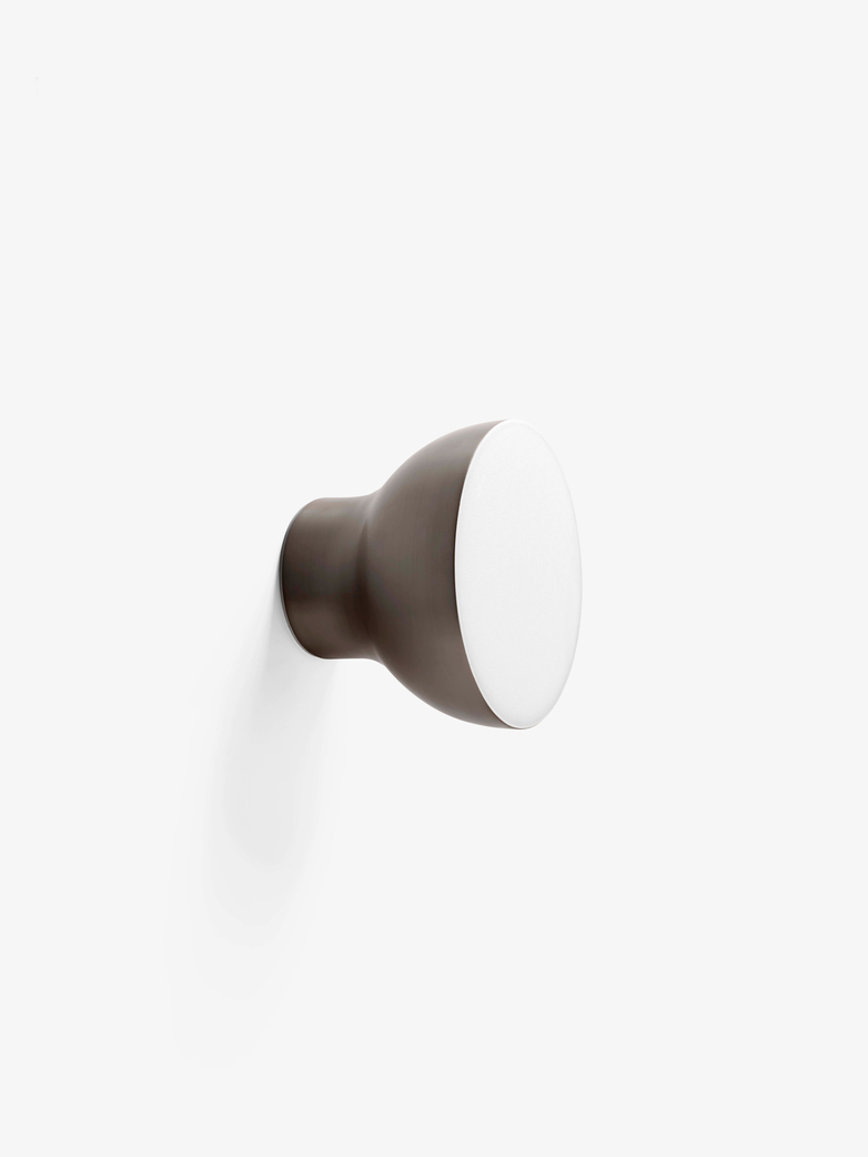 Passepartout JH11 - Bronzed Brass