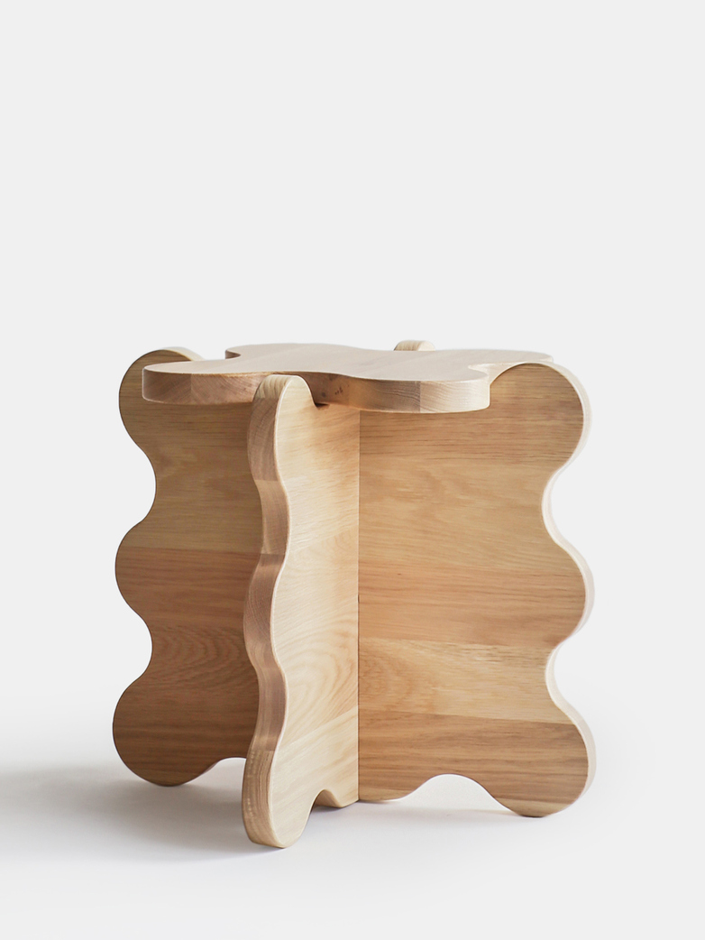 Curvy Table Mini - Oak