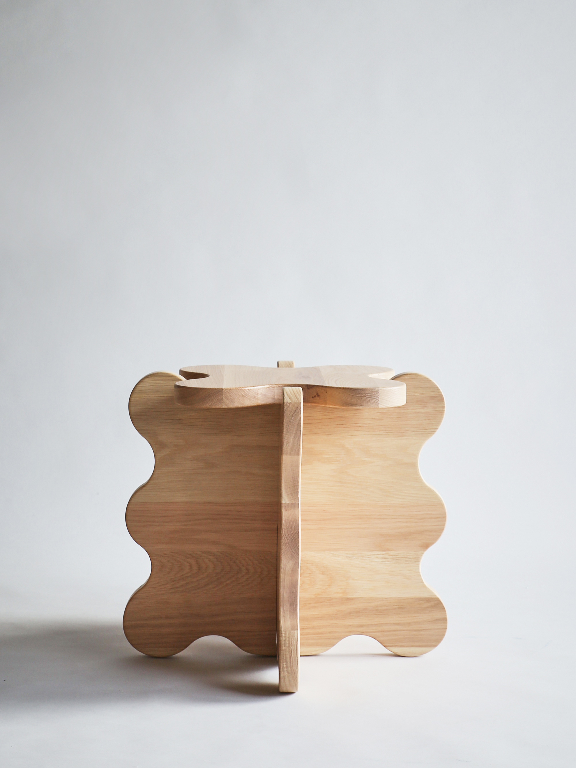 38903 56f96ccb9d Curvy Table Mini Oak 1 Portrait