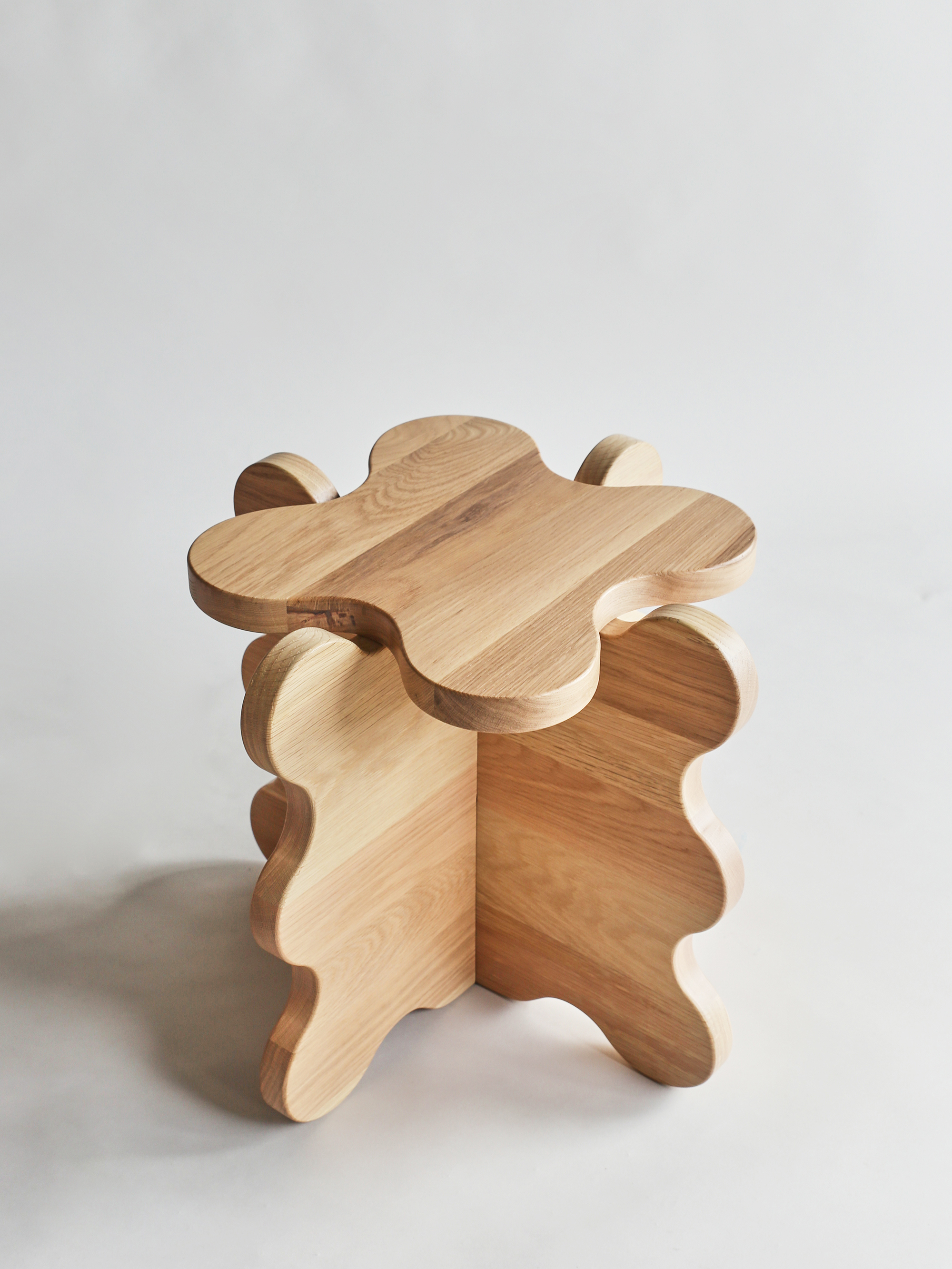 38903 F59714d05a Curvy Table Mini Oak 2 Portrait