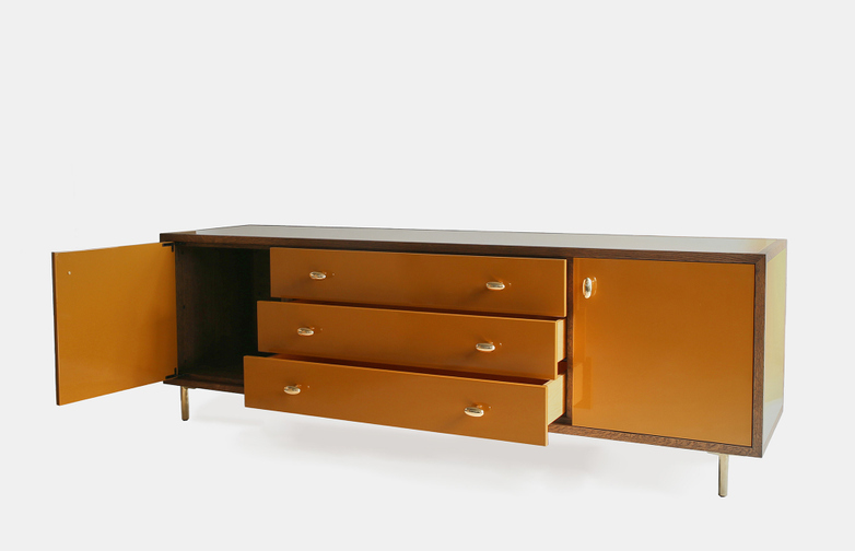 Black Oiled Oak - Ochre Gloss
