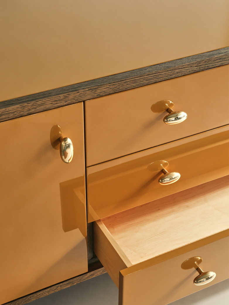 Black Oiled Oak - Ochre Gloss