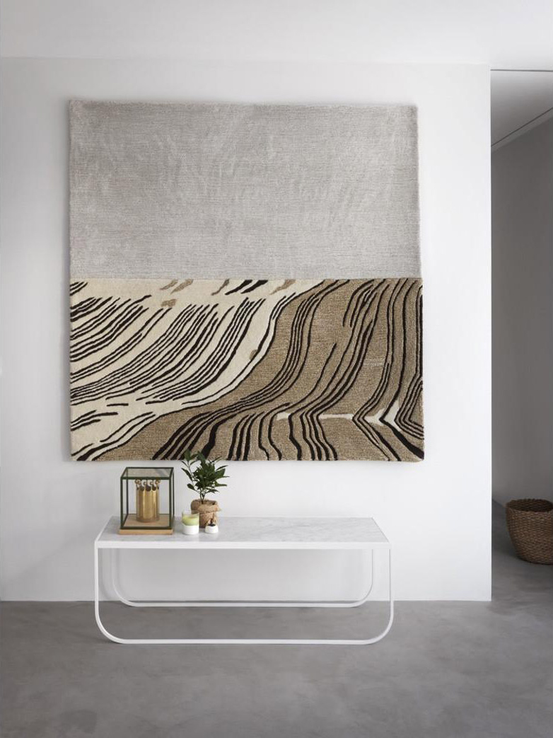 Horizon Field Carpet 160 x 160 cm