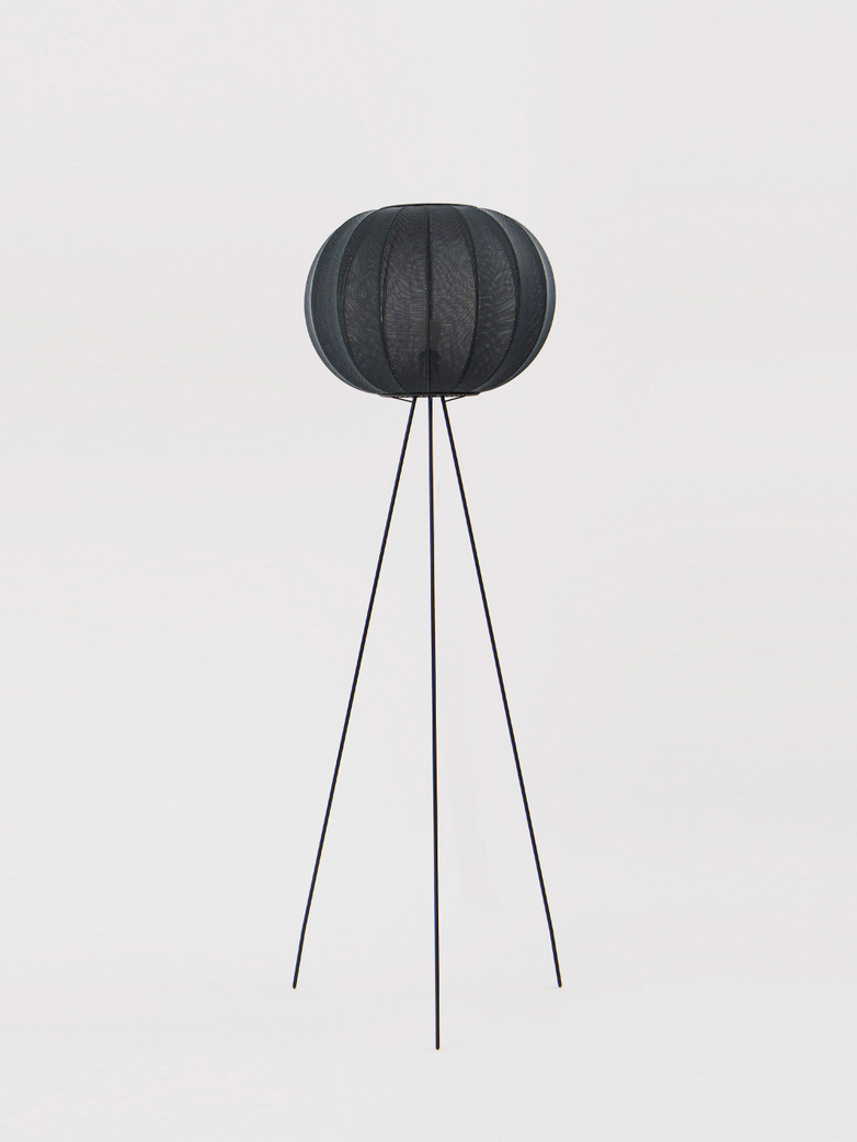 Knit-Wit Round Floor Lamp High 45 - Black