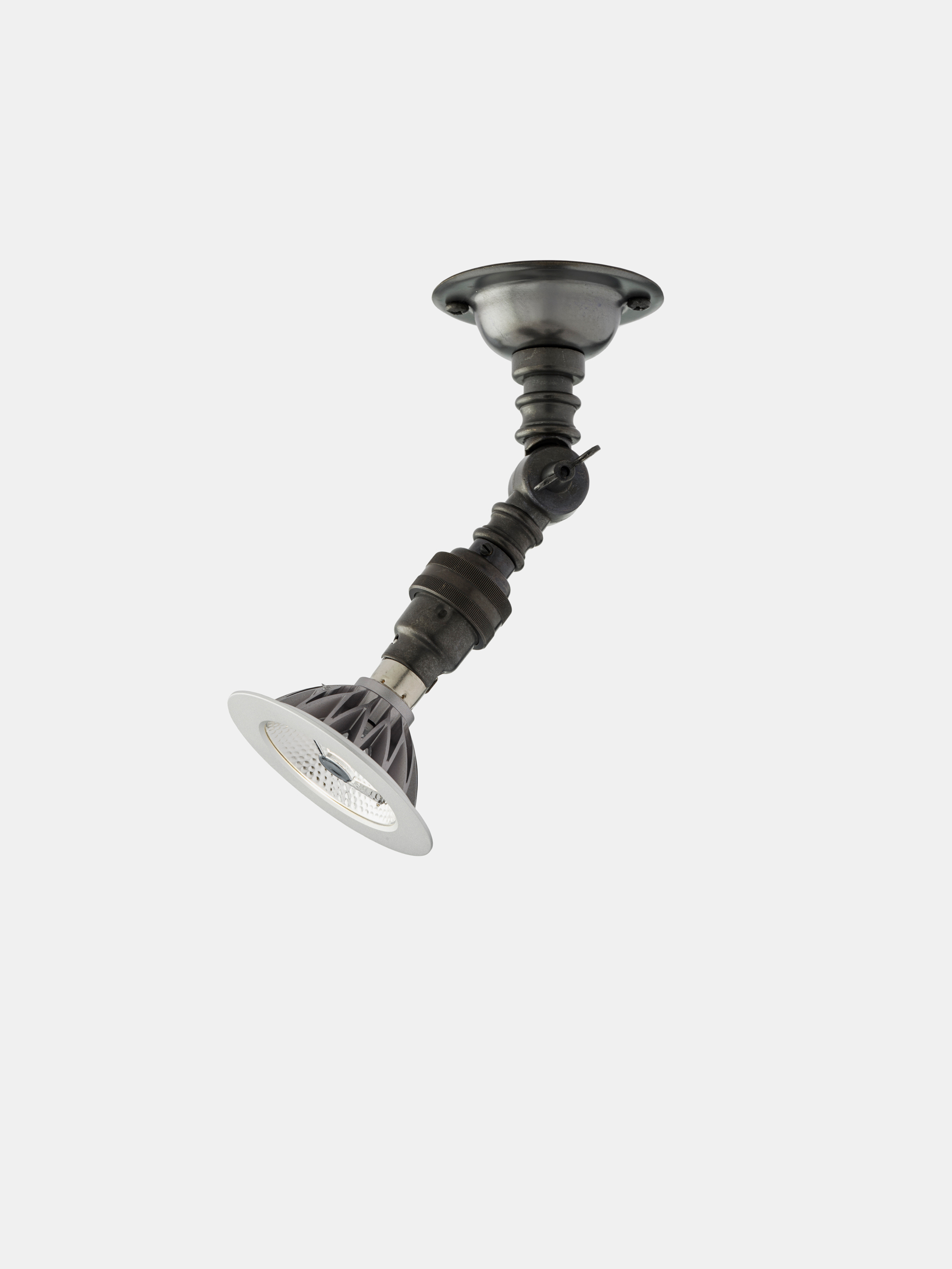 39352 569009ed02 Tekna Lilleyspot Led Bronze Portrait