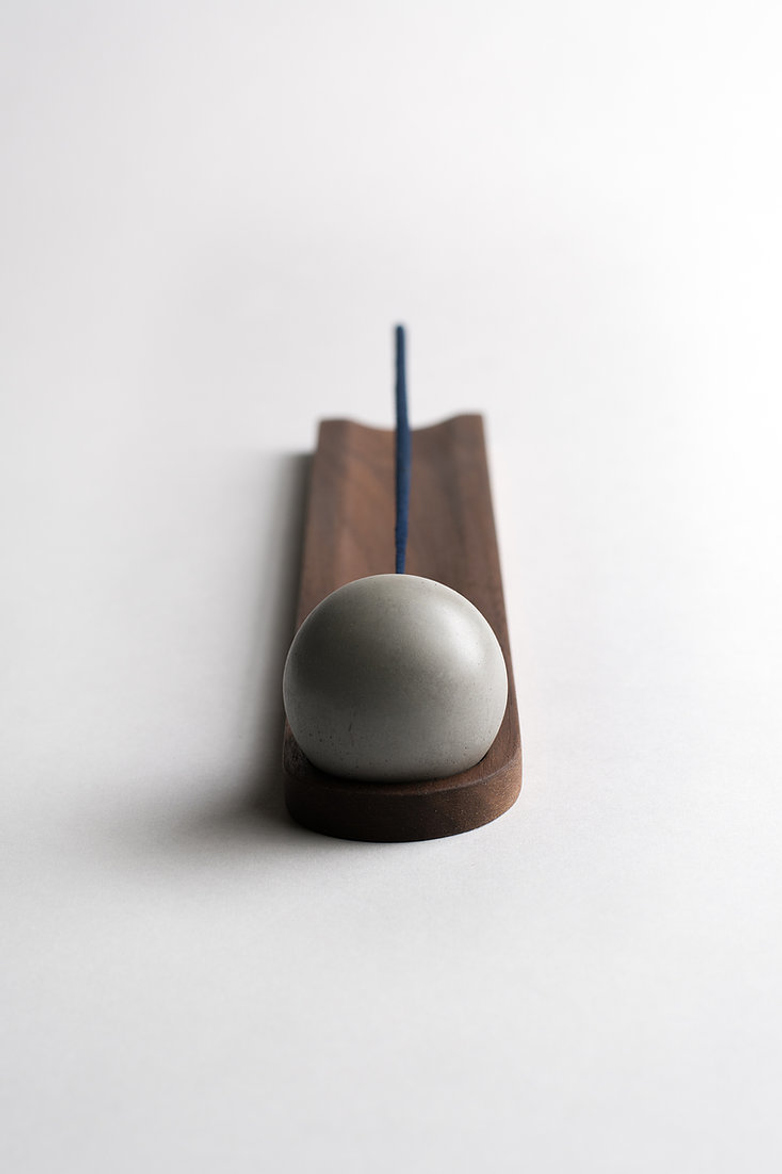 Elysian Incense Burner - Walnut