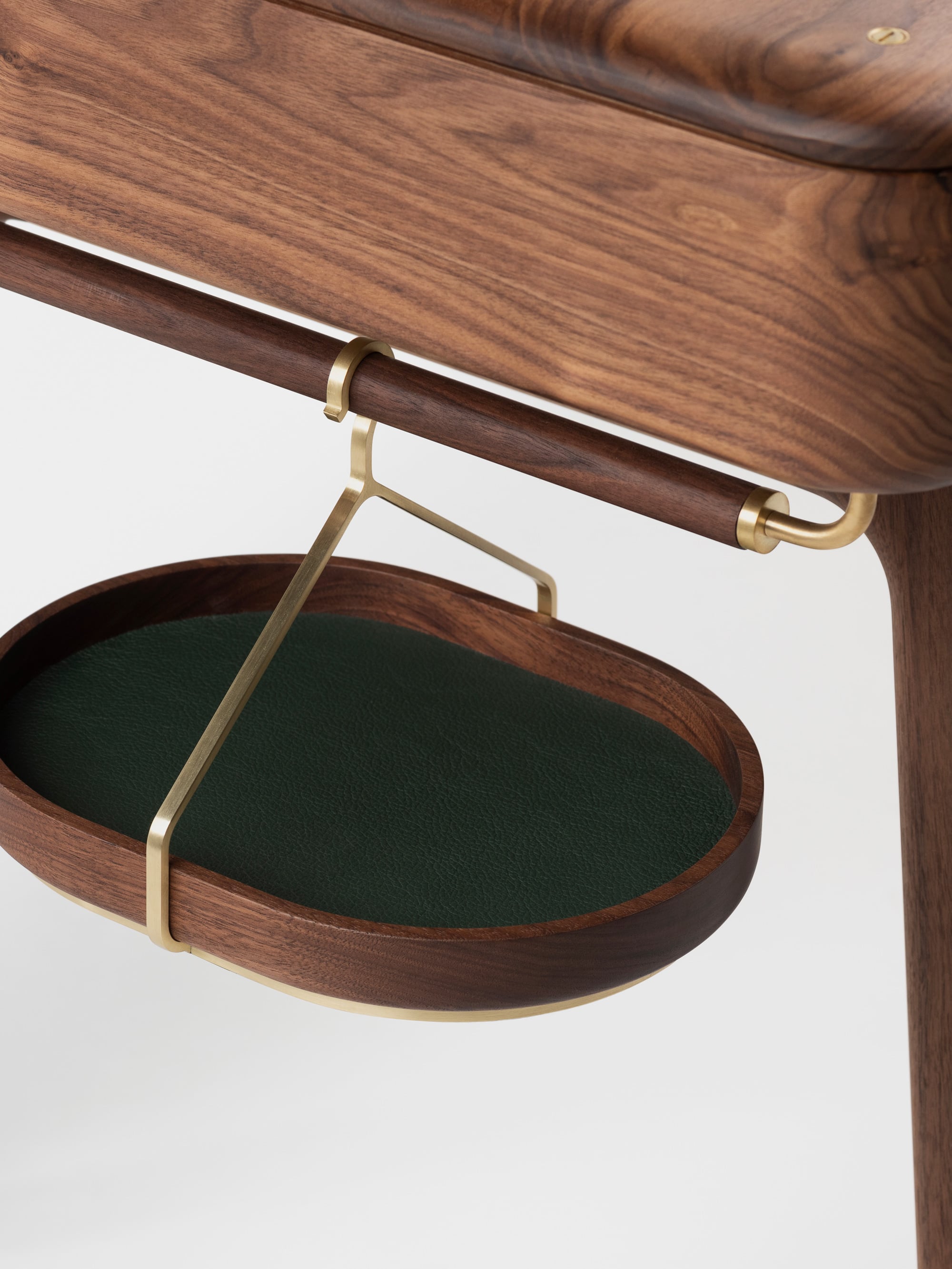 39647 F3f2363097 Danish Oiled Walnut Detail2 Whitebkgrnd68492 Portrait