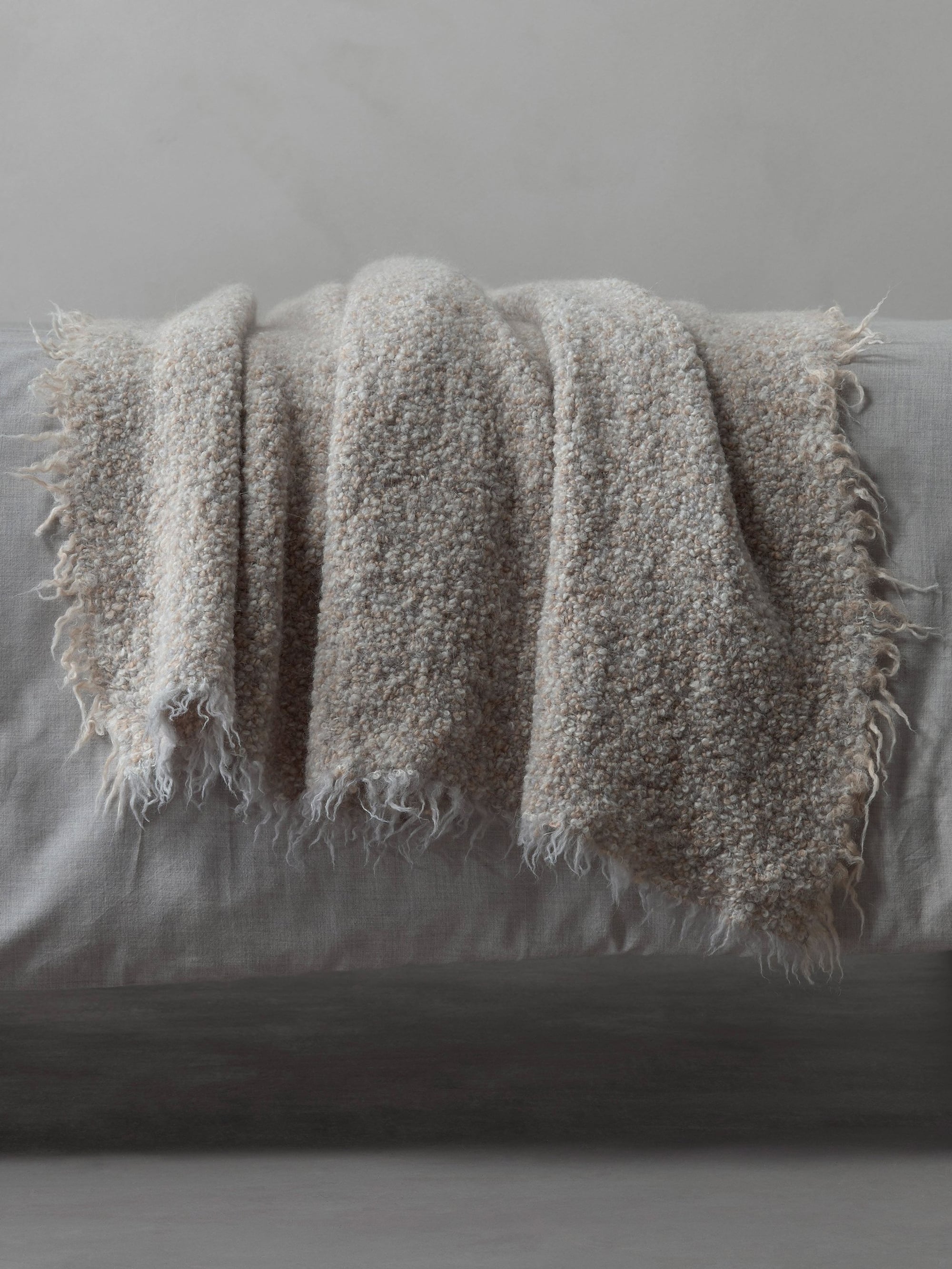 39868 6ee10e7303 1society Limonta Multi Plaid Letto Marmo Alpaca 01 2000x Portrait