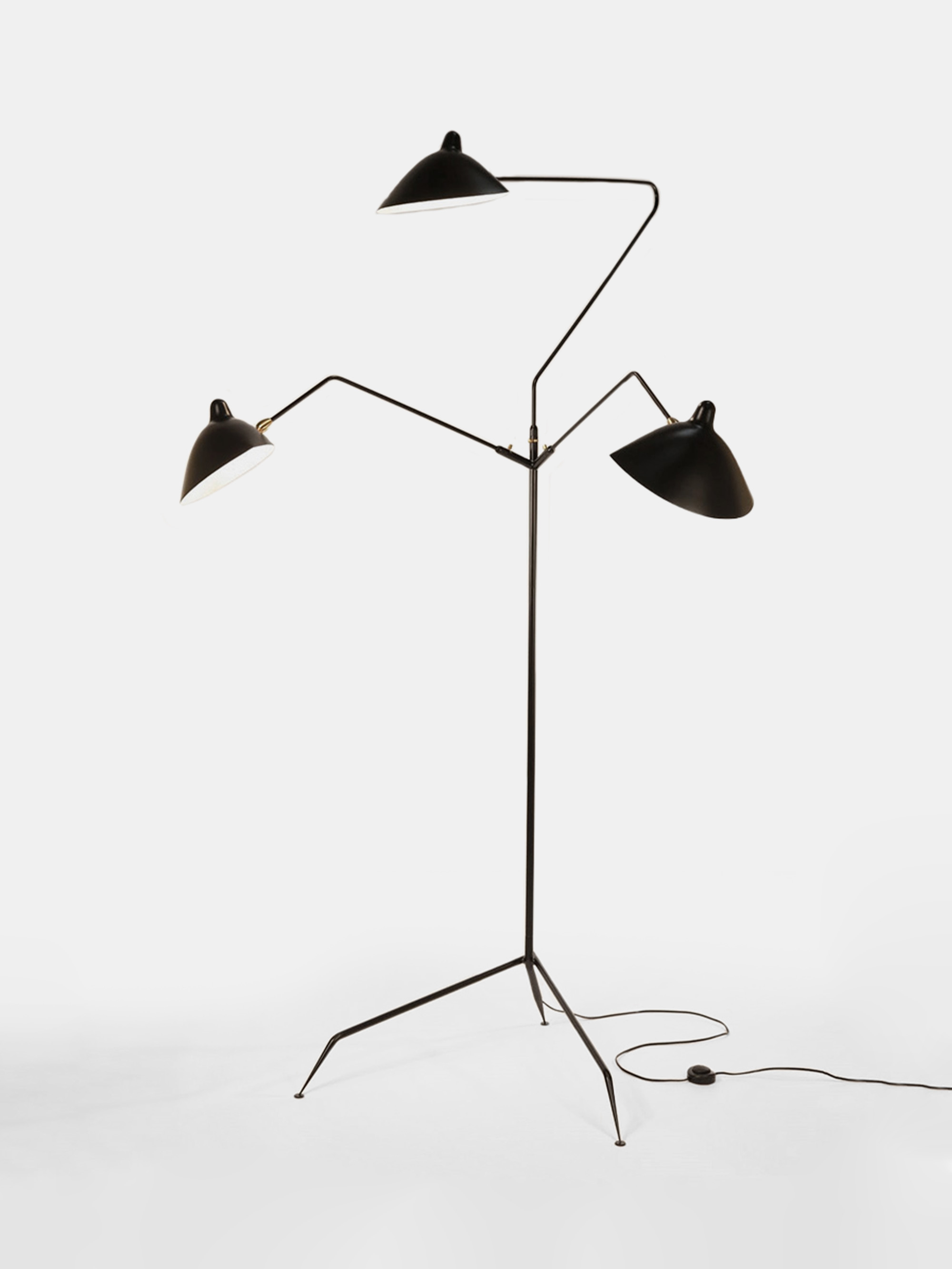 3991 9a0188e10a 3991 556e4aeaba Sm002 1 Serge Mouille Standing Lamp Original Portrait