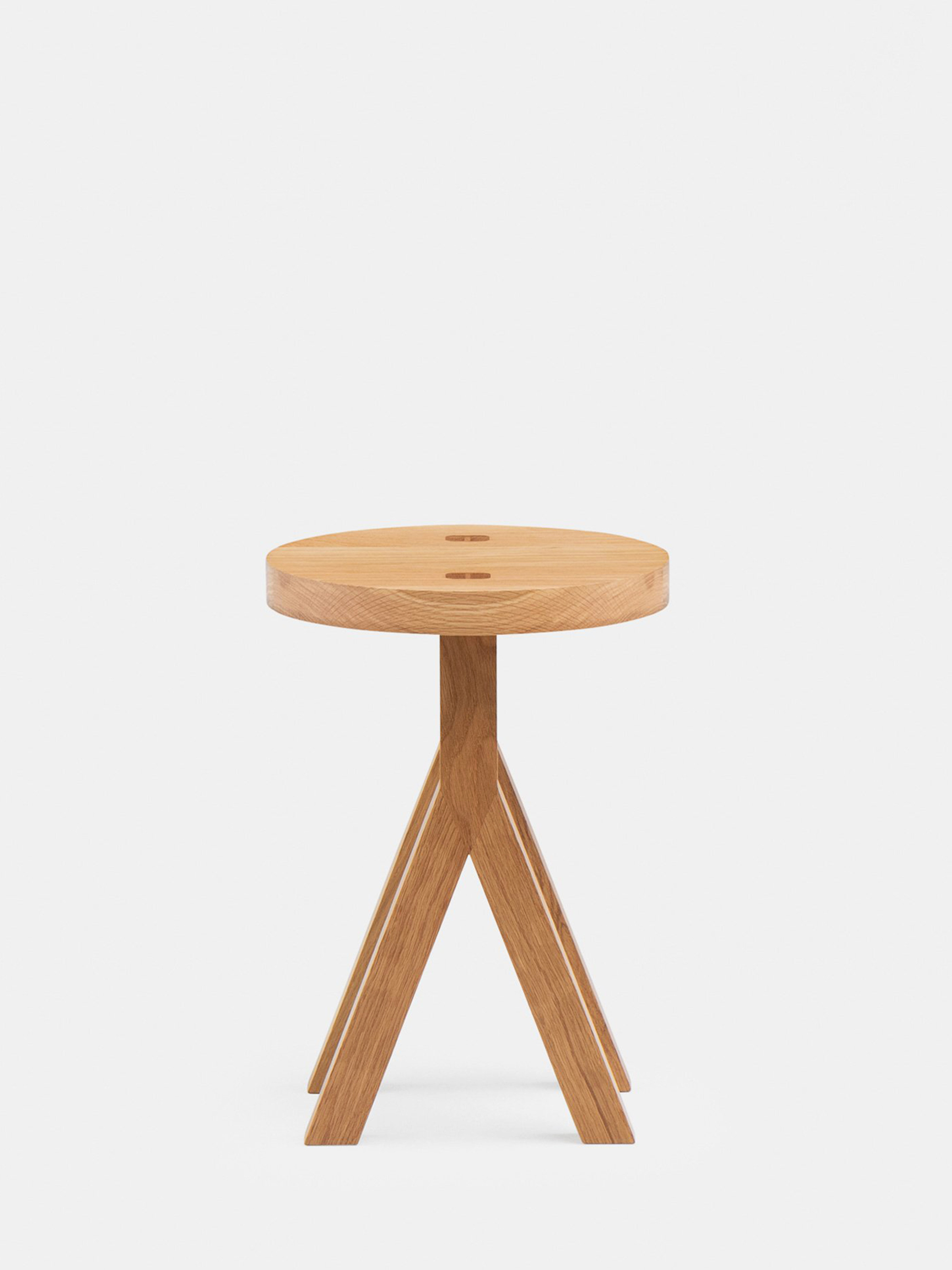 40190 Fe1b186278 Commune Stool By Neriandhu In Danish Oiled Oak Side Whitebkgrnd Zoom Portrait