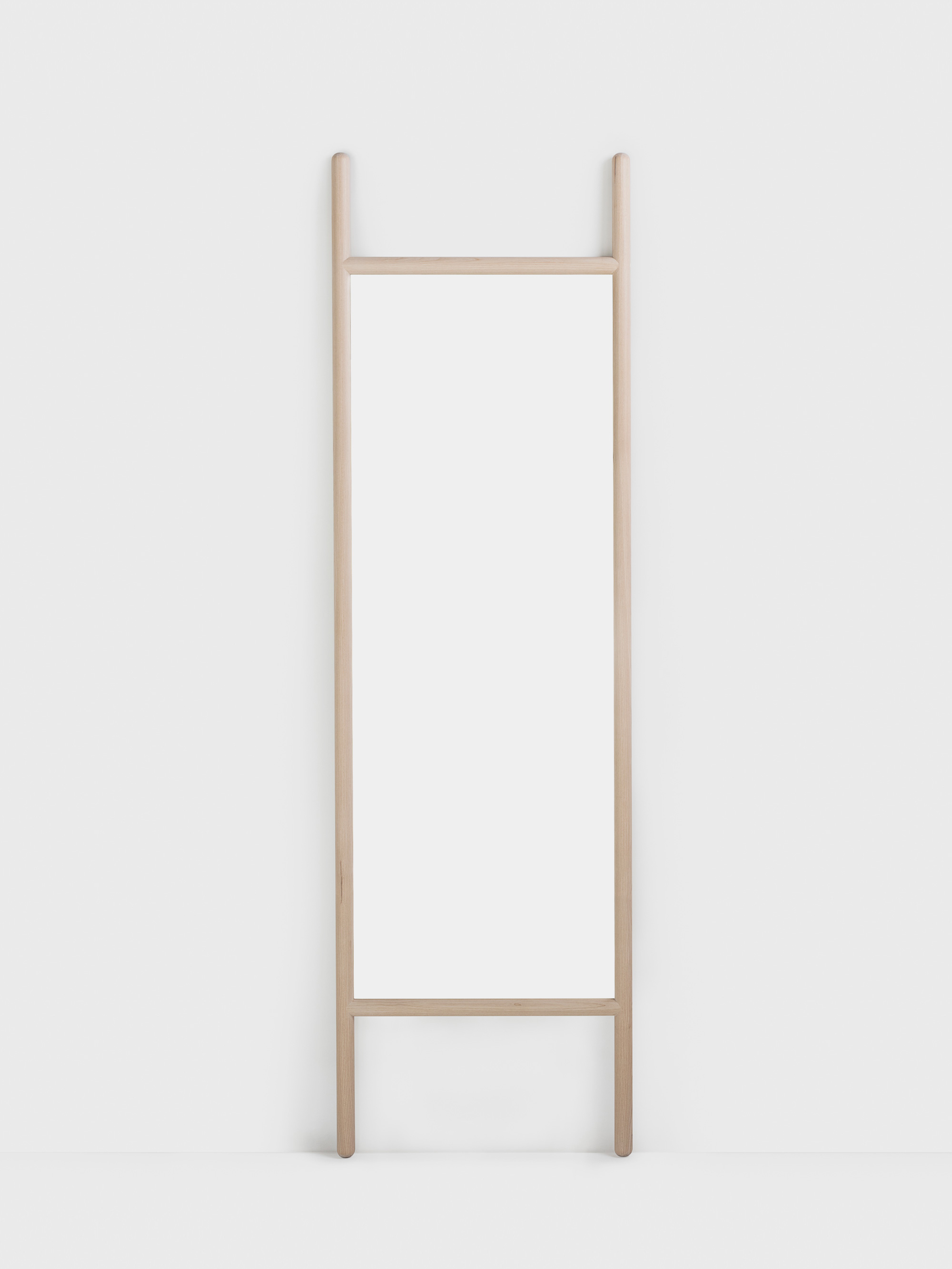 40218 4d08e400a3 757m Extend Medium Mirror By Neriandhu In White Oiled Oak Whitebkgrnd Portrait