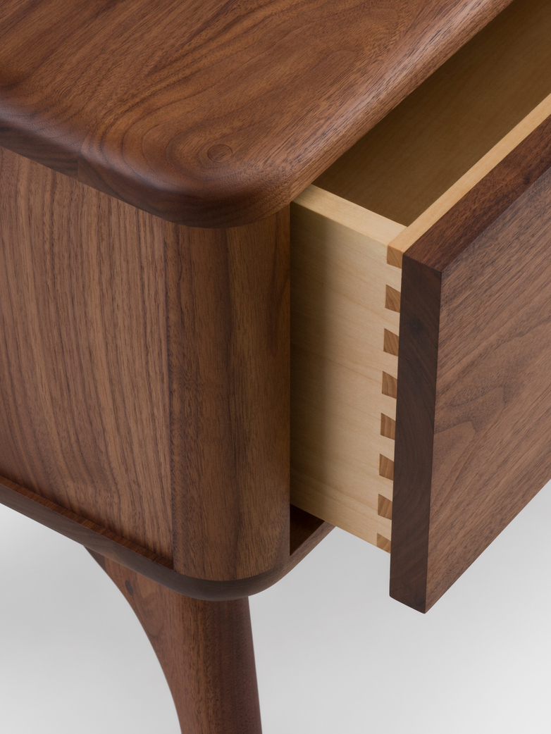 Oiled Walnut