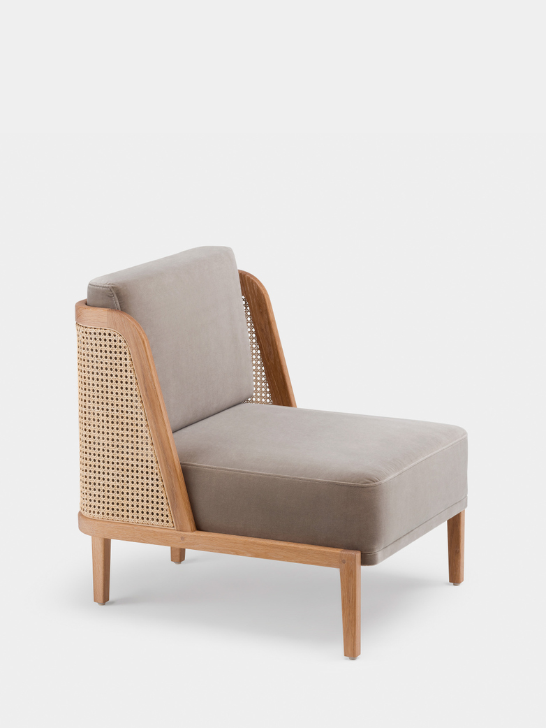 Throne Lounge Chair - Rattan