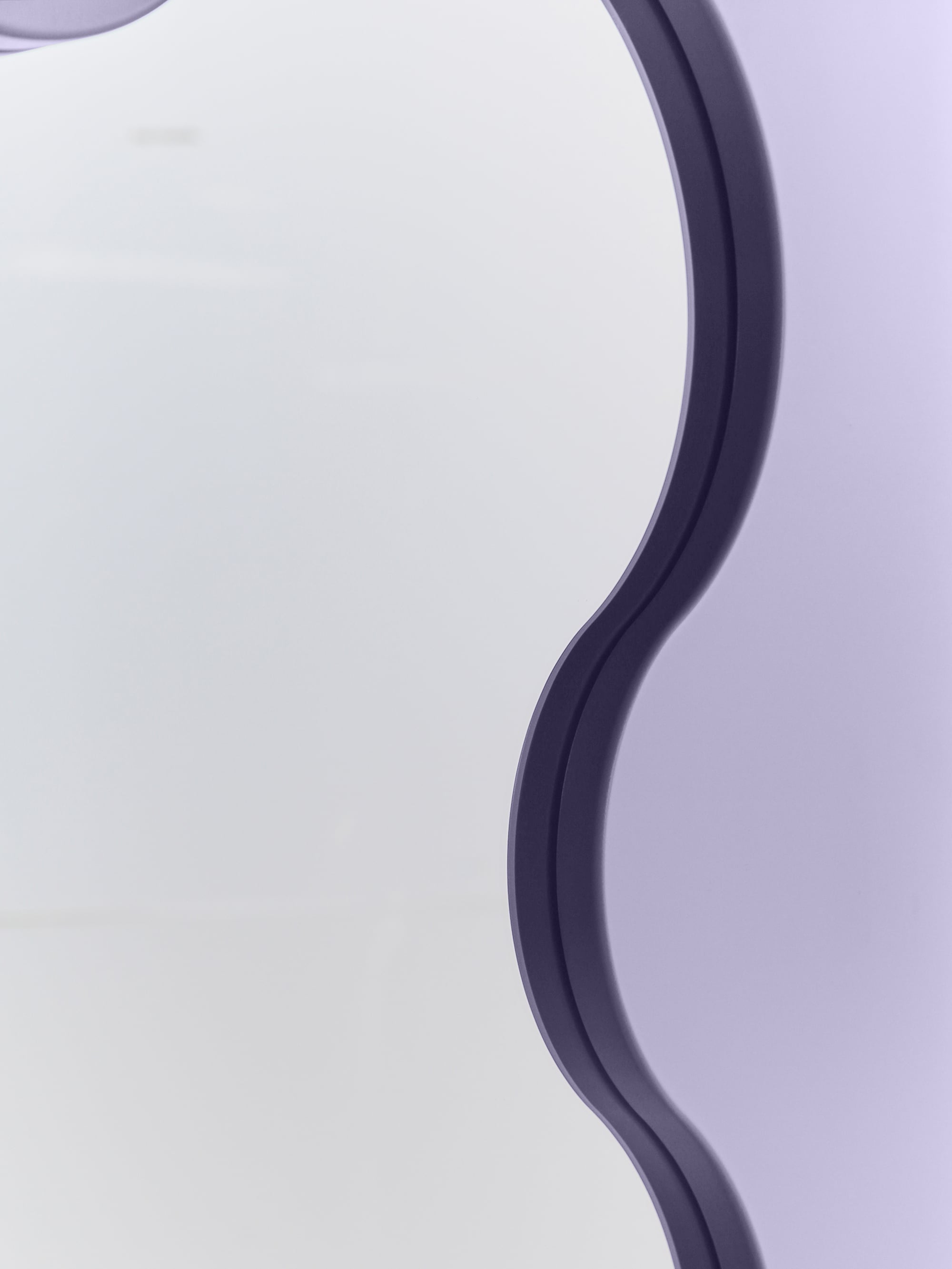 40399 1a27f90cea Curvy Mirror Lilac Portrait