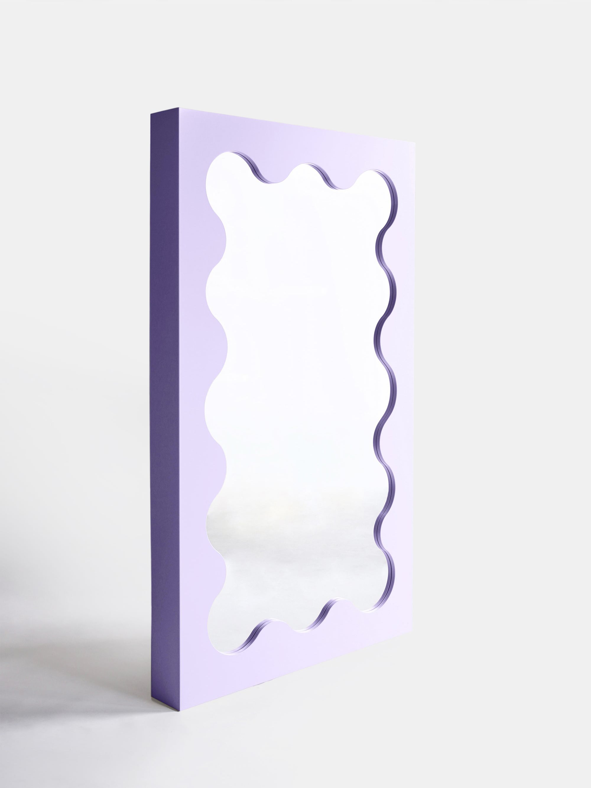 40399 46640b9dd5 Curvy Mirror Lilac 2 Zoom Portrait