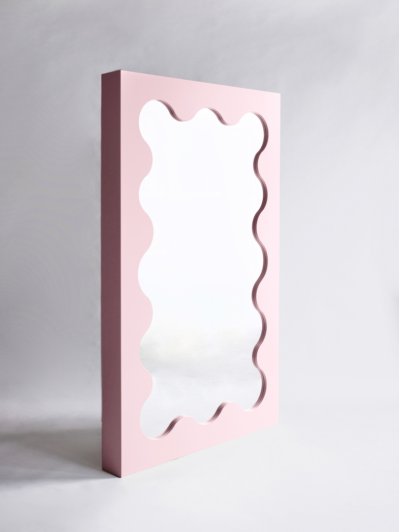 Curvy Mirror - Pink
