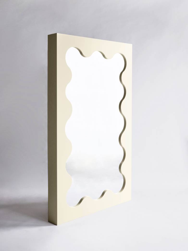 Curvy Mirror - Light Cream
