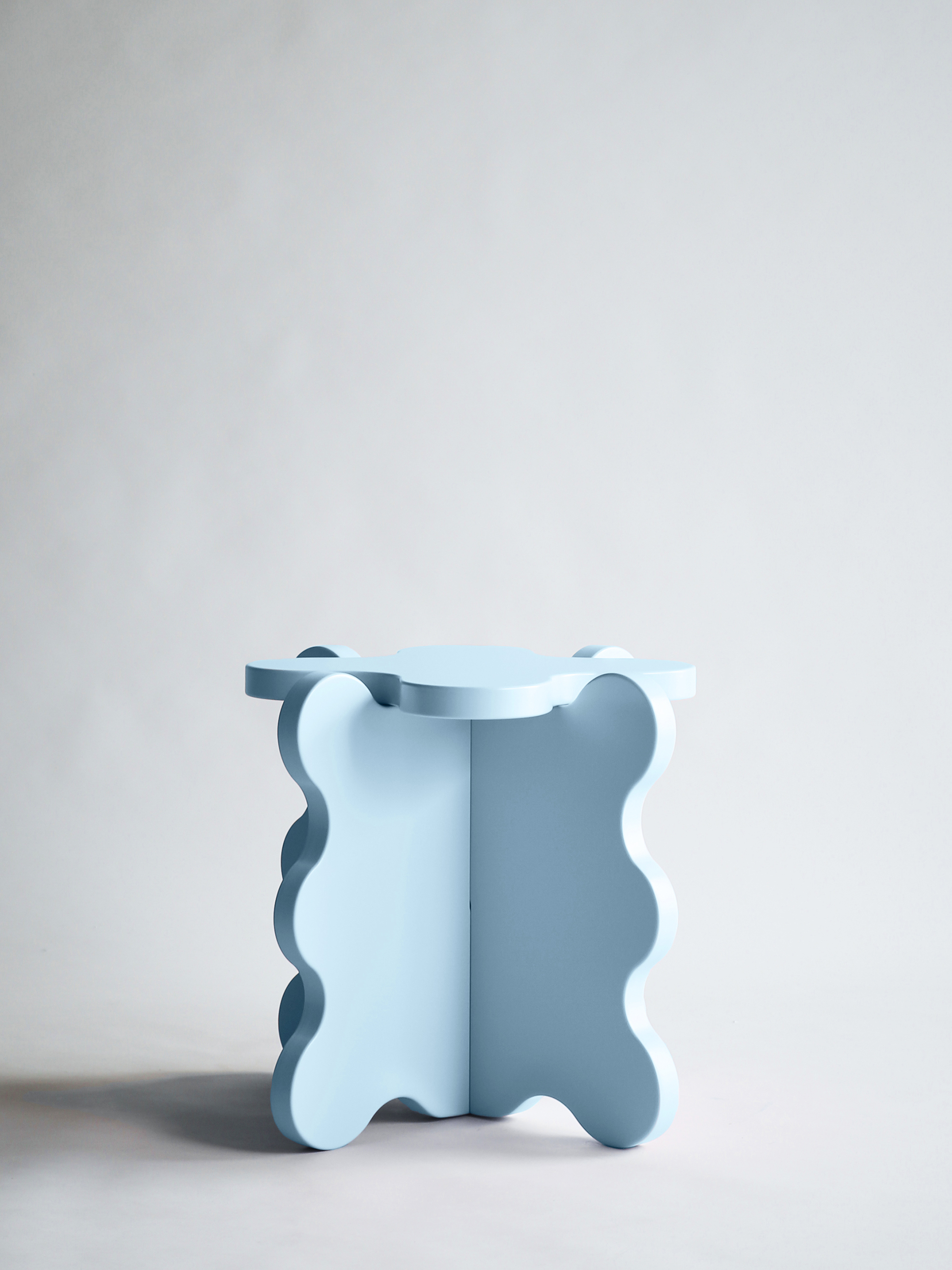 40408 07d7a31800 Curvy Table Mini Light Blue 2 Portrait