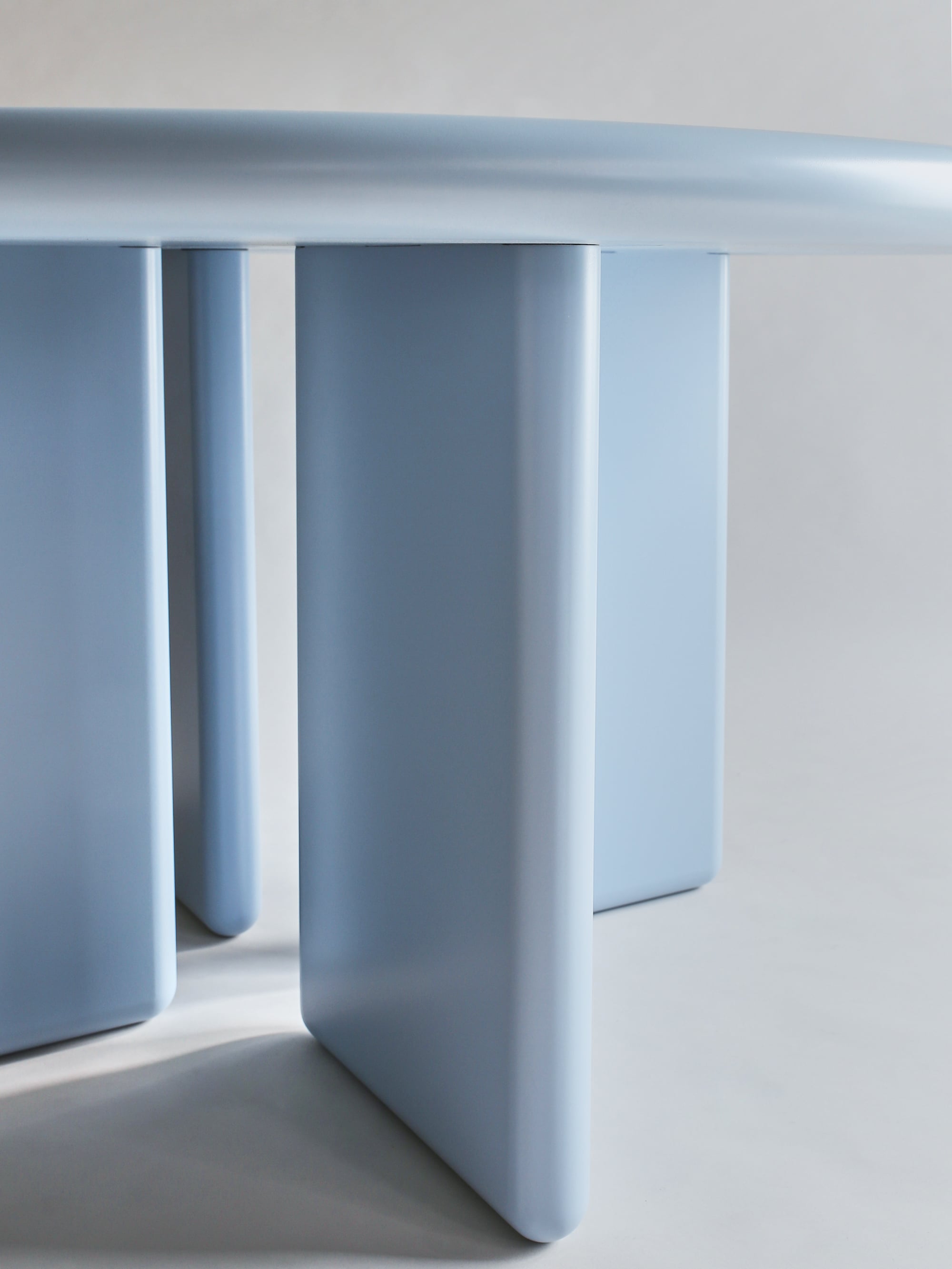 40415 4cae3e6db7 Chunky Round Table Oe140 Light Blue 4 Portrait