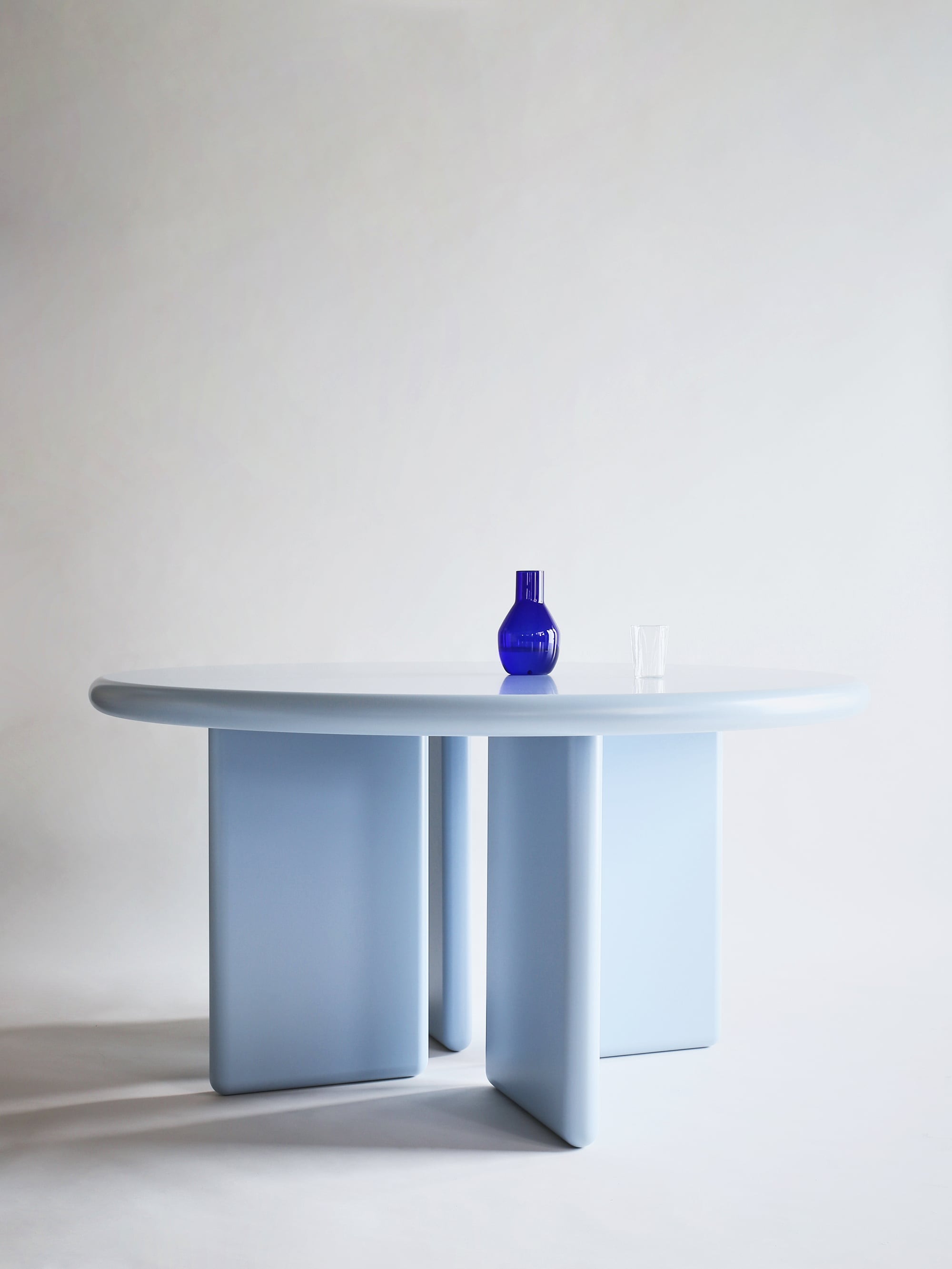 40415 C10024cb2f Chunky Round Table Oe140 Light Blue 1 Portrait