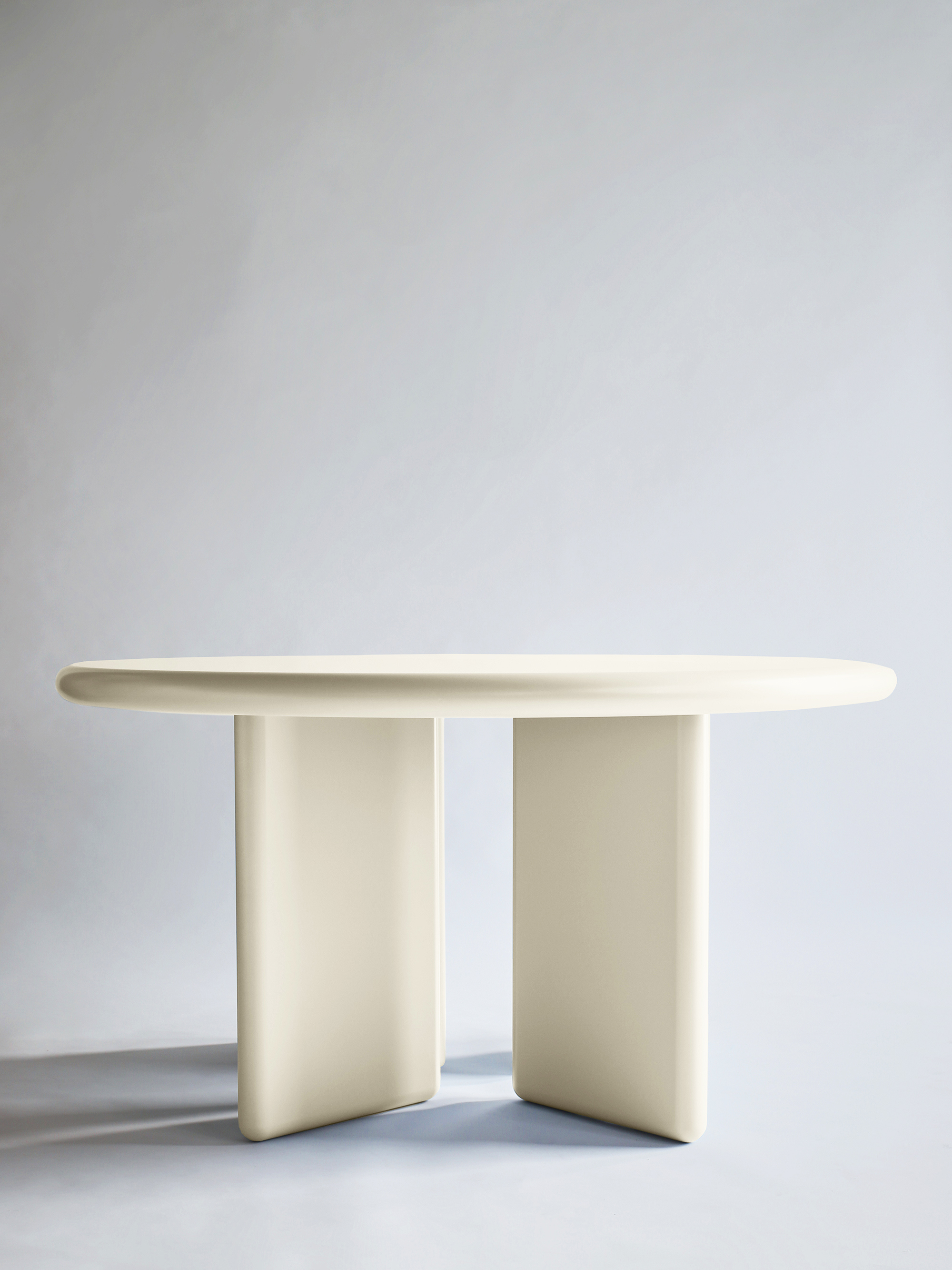 40416 590a1359f4 Chunky Round Table Oe140 Cream 2 Portrait