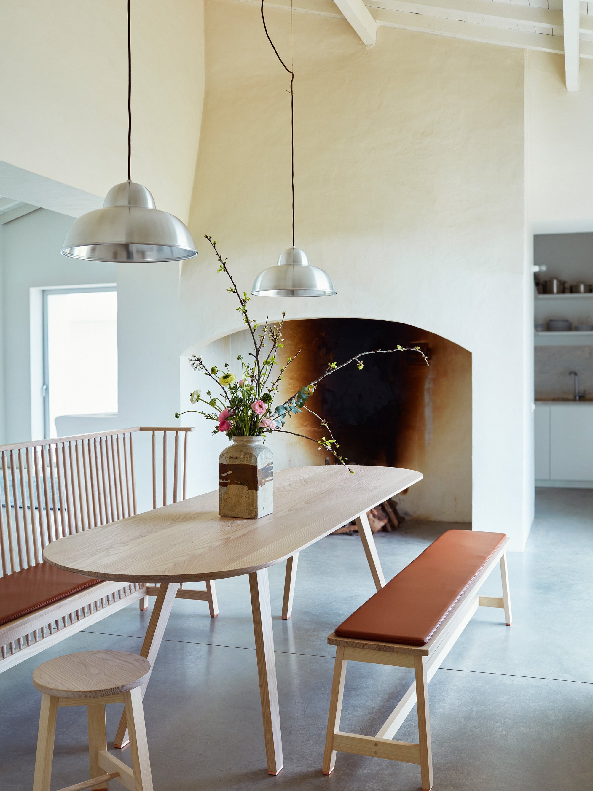 40578 C818362422 Studioilse Low Settle Together Table Bench Stool 03 Photo By Yuki Sugiura Portrait