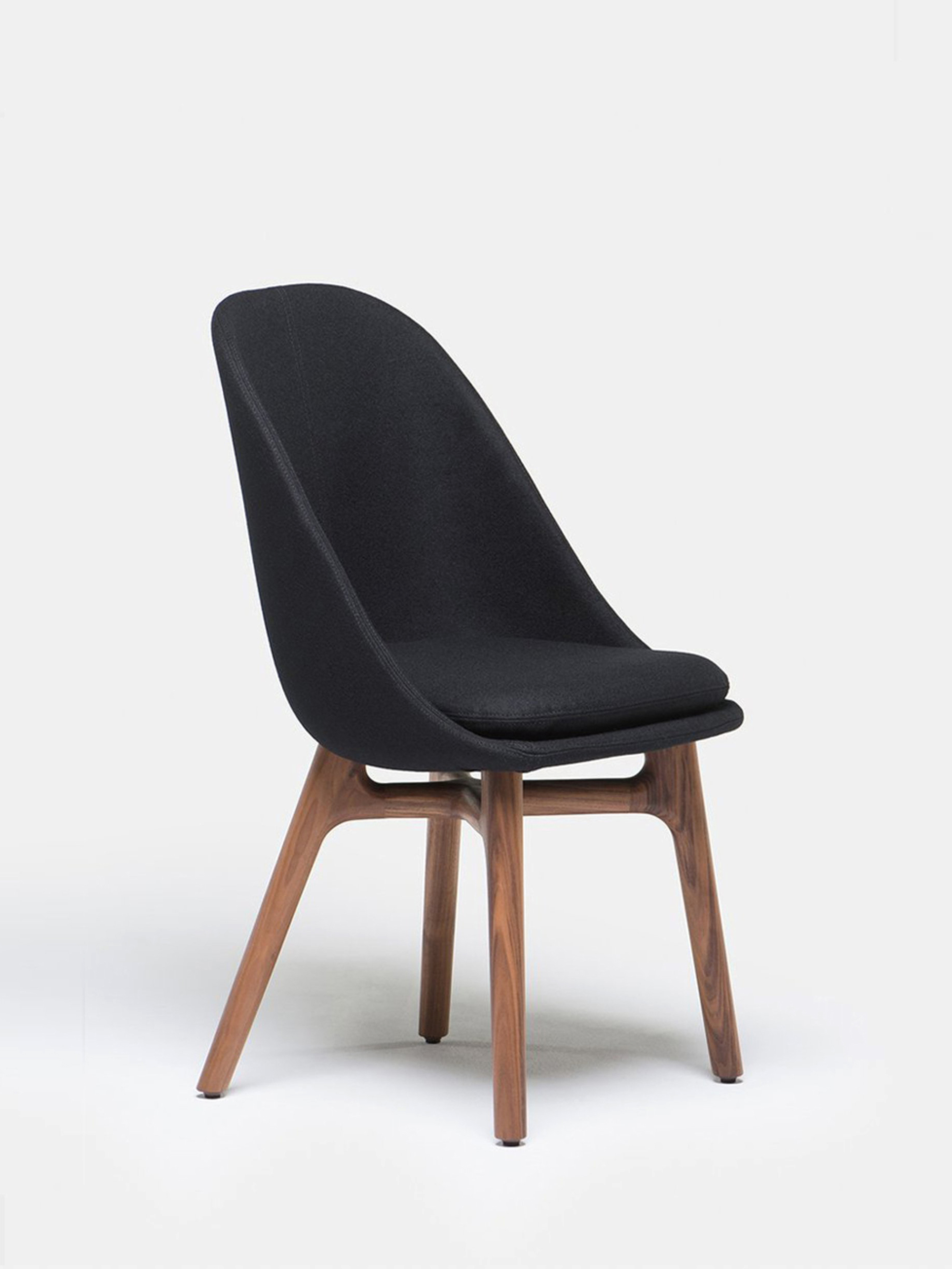 40591 C2fce29a0d Solo Dining Chair Oiled Walnut Divina 3 1914 Zoom Portrait