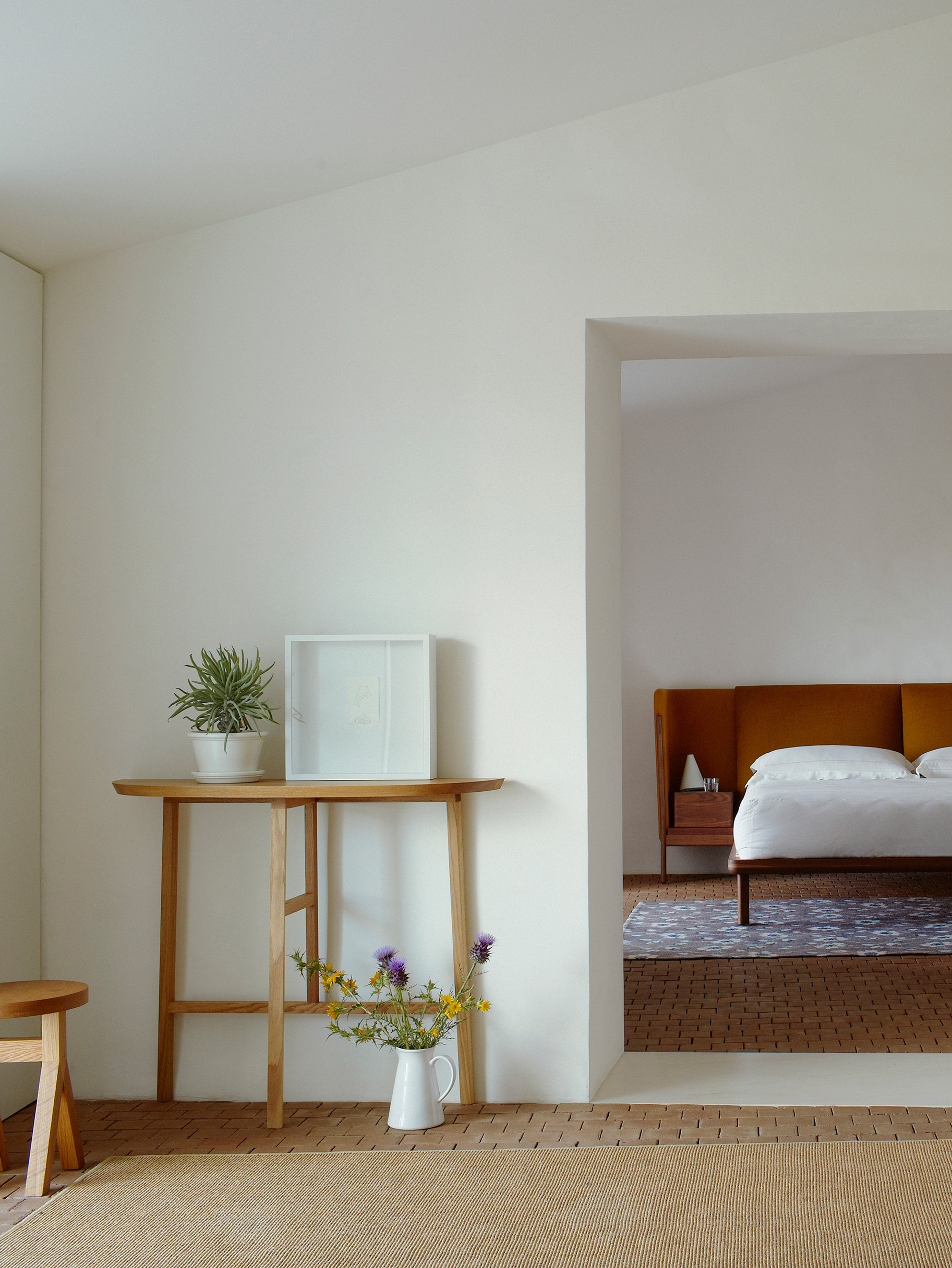 40604 E01401d0d4 Frame Sofa Trio Console Commune Stool By Neriandhu And Low Dubois By Nichetto Photo Yuki Sugiura Portrait